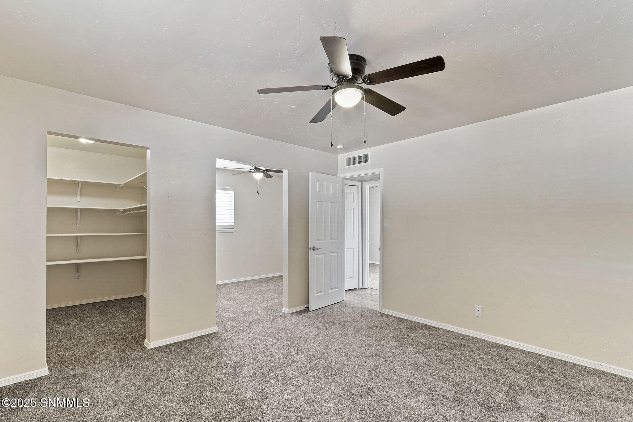 3026 Los Arenales Street Property Photo 49