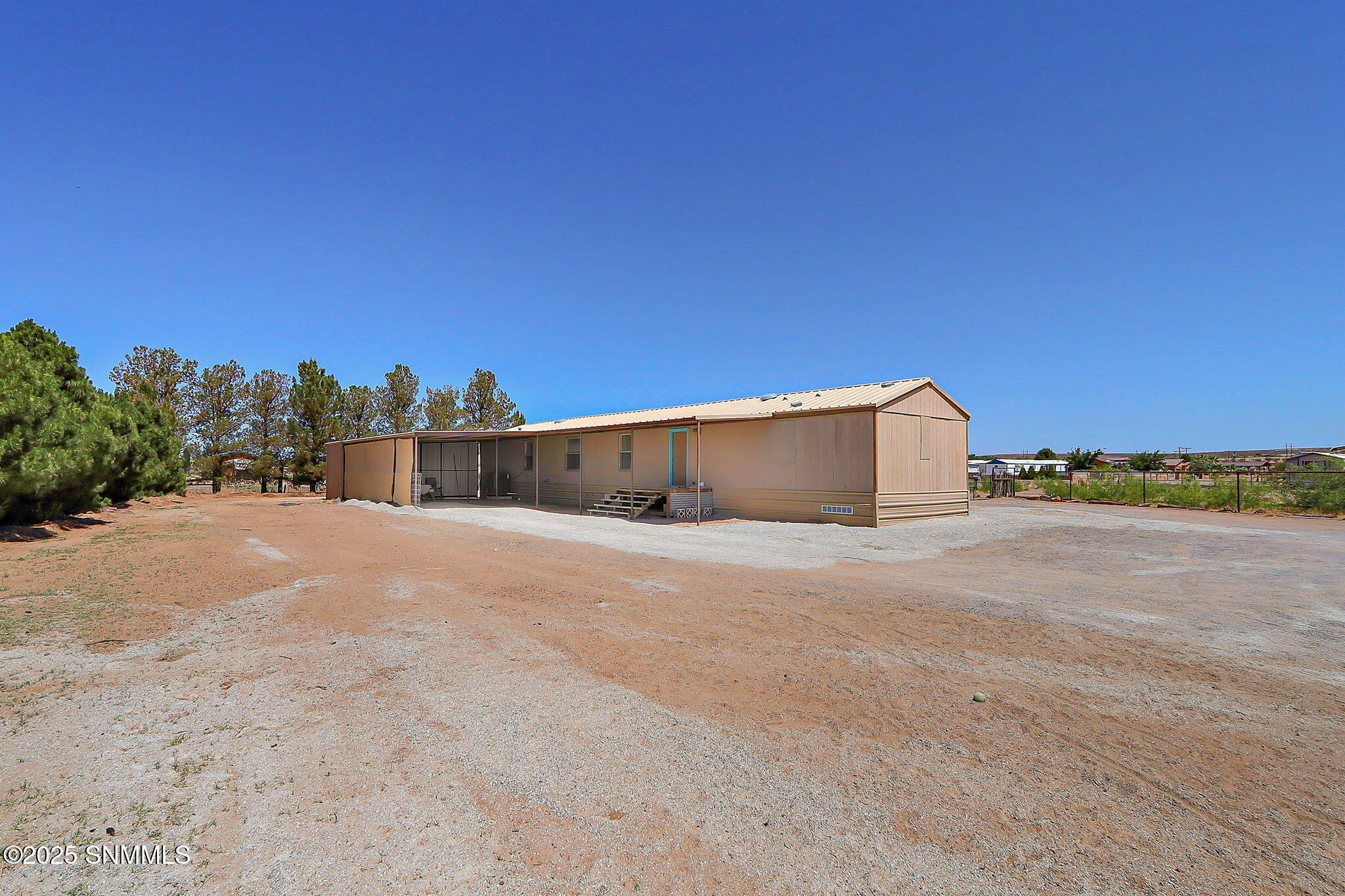 659 Fort Furlong Property Photo 5