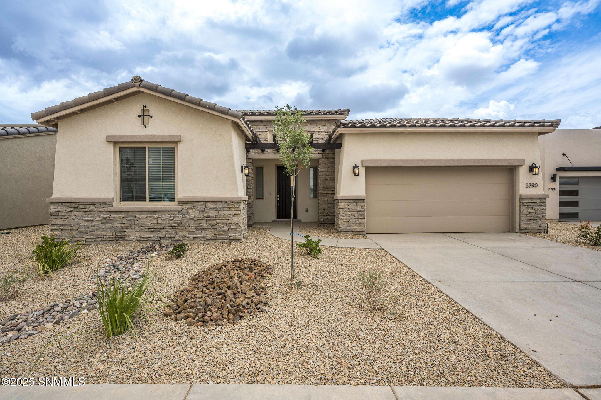 3790 Portrait Street Property Photo 2