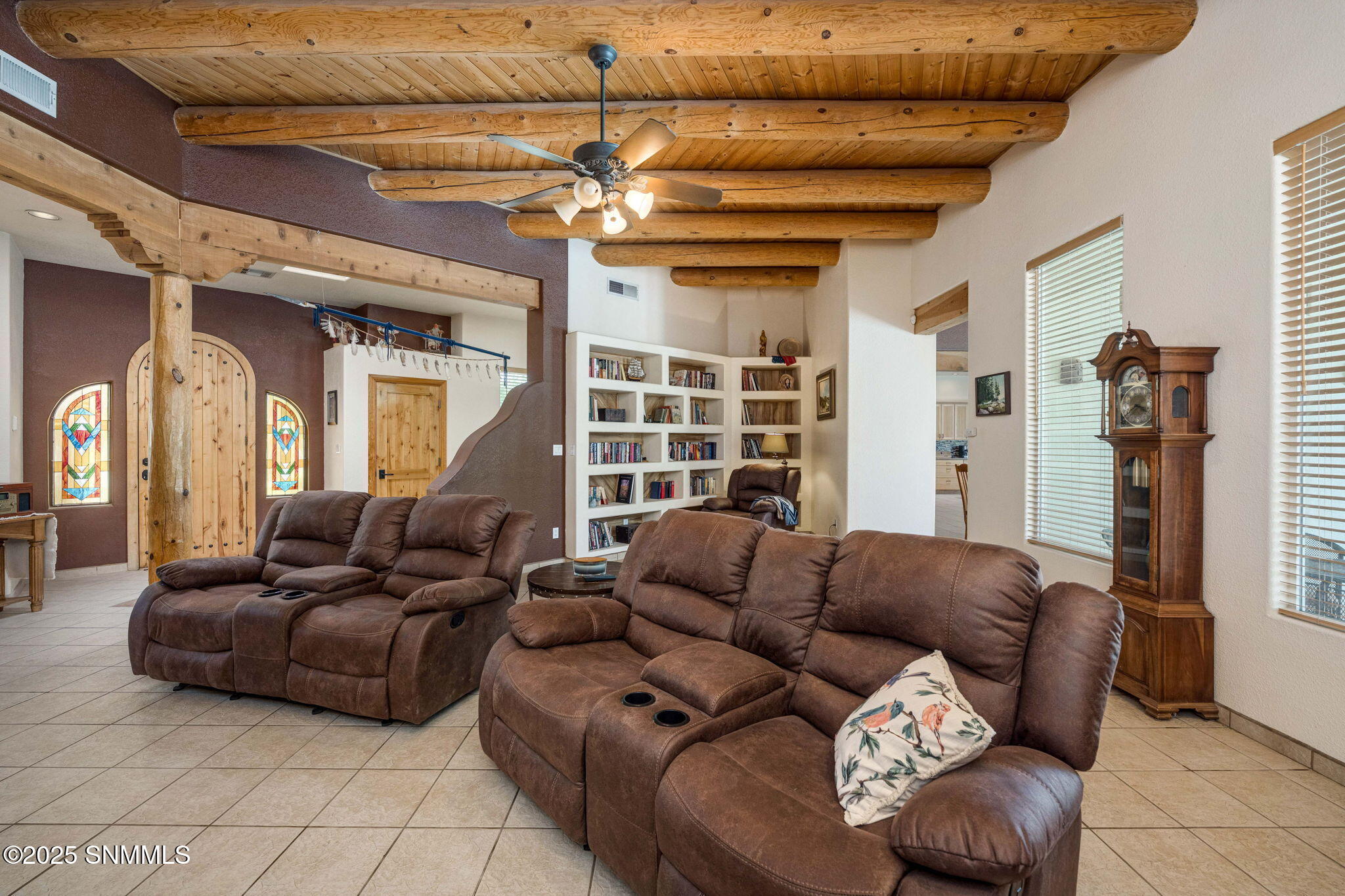 4650 Whispering Pines Lane Property Photo 12