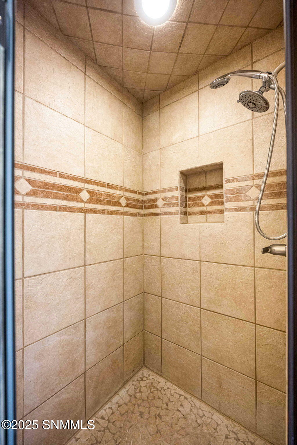 4650 Whispering Pines Lane Property Photo 41