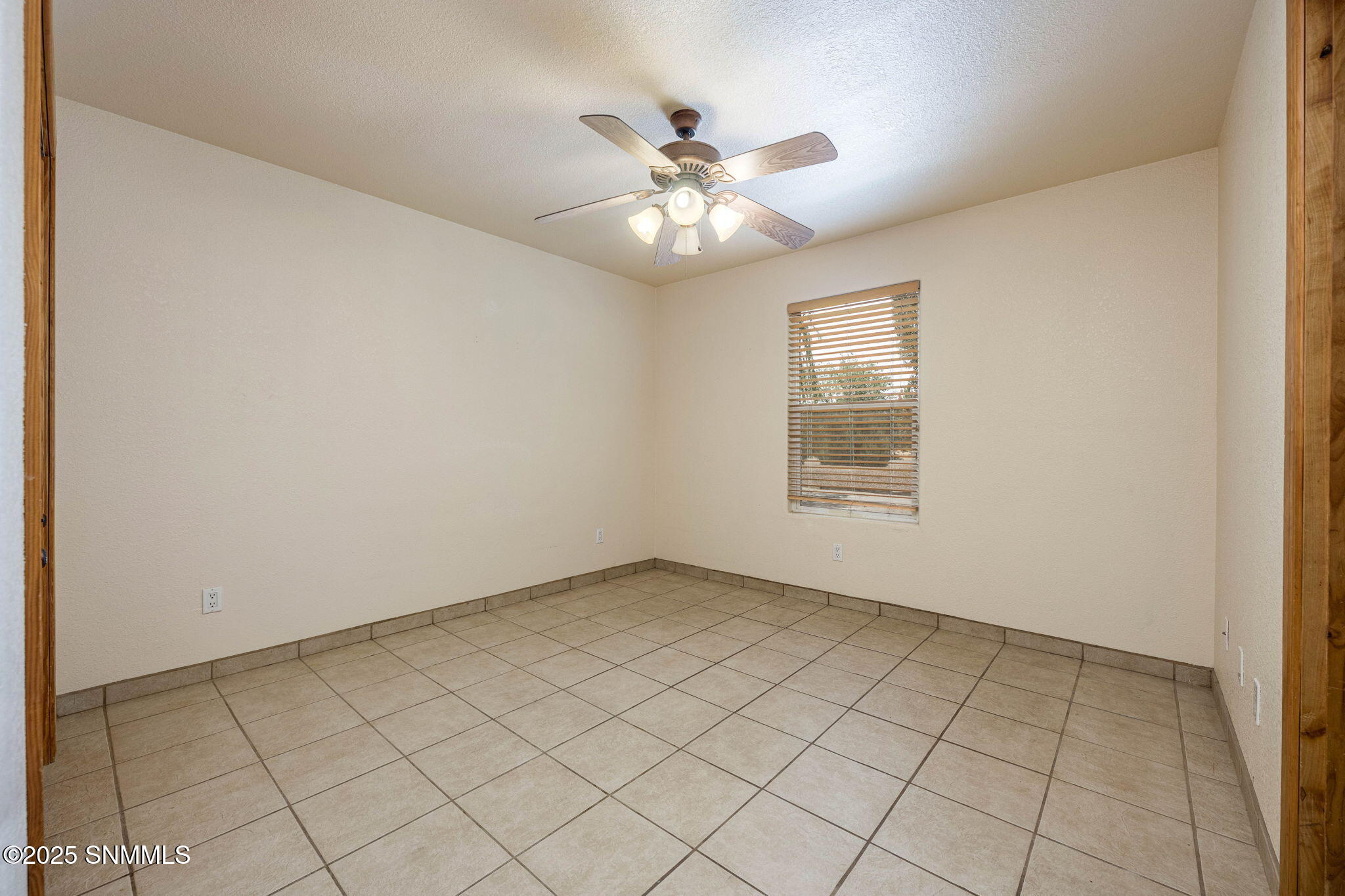4650 Whispering Pines Lane Property Photo 47