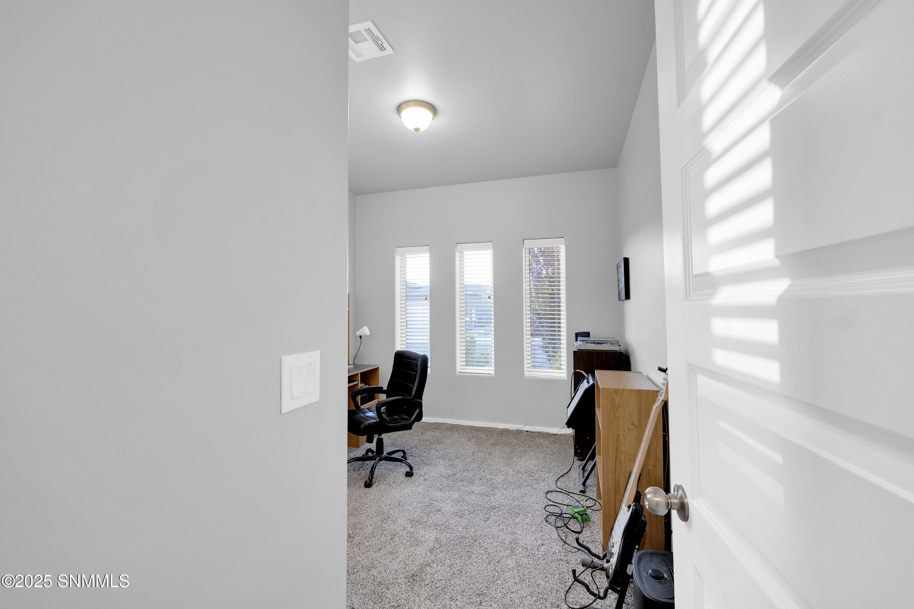 3906 Caspian Road Property Photo 18