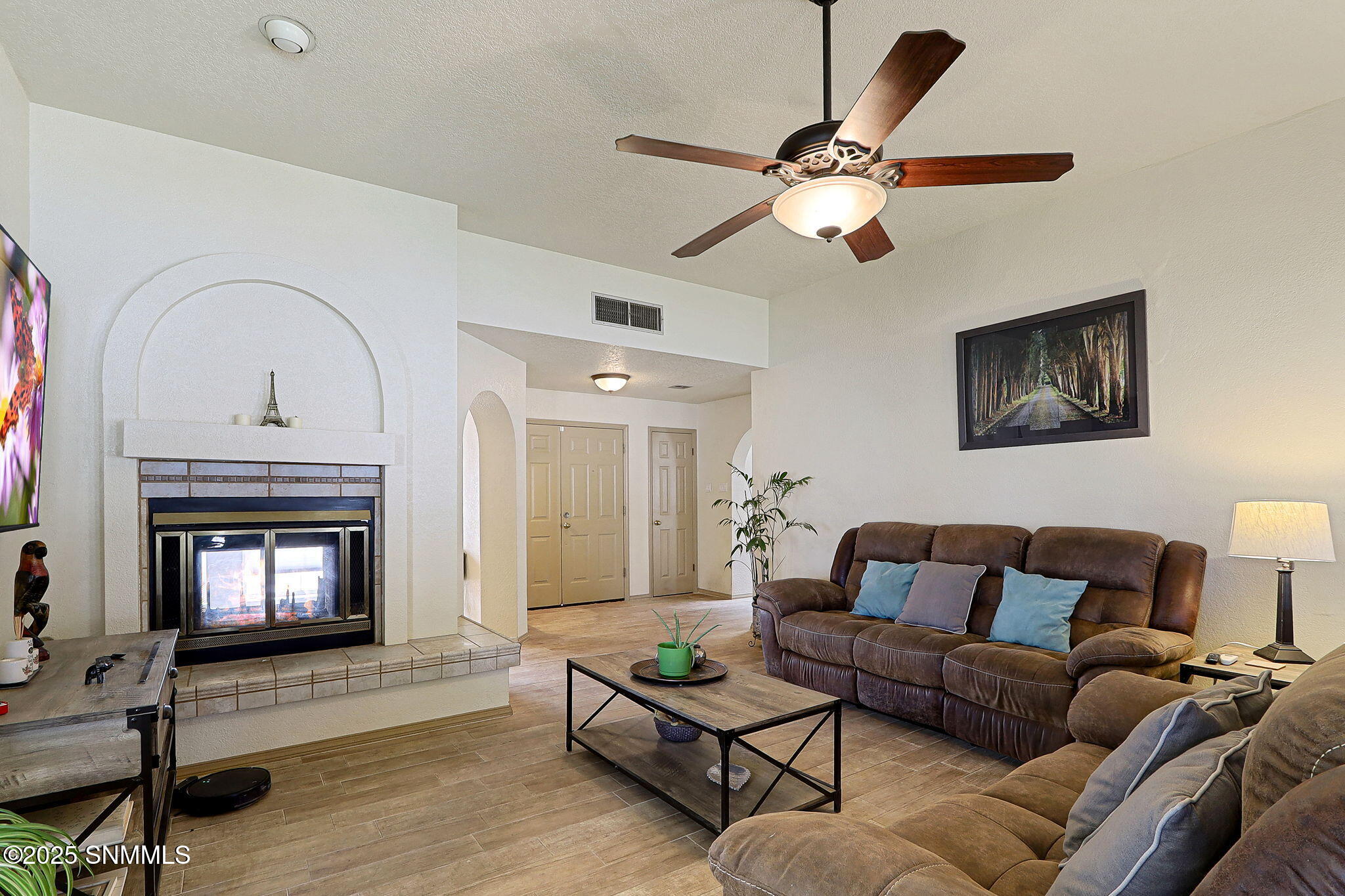 2407 Cheyenne Drive Property Photo 4
