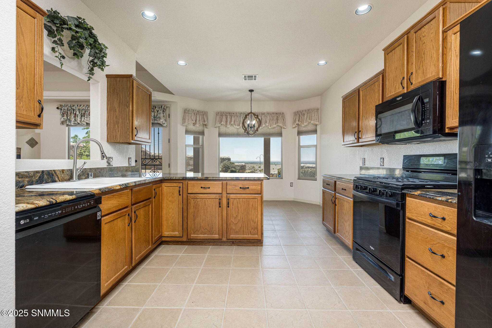2391 Picacho Peak View Property Photo 17