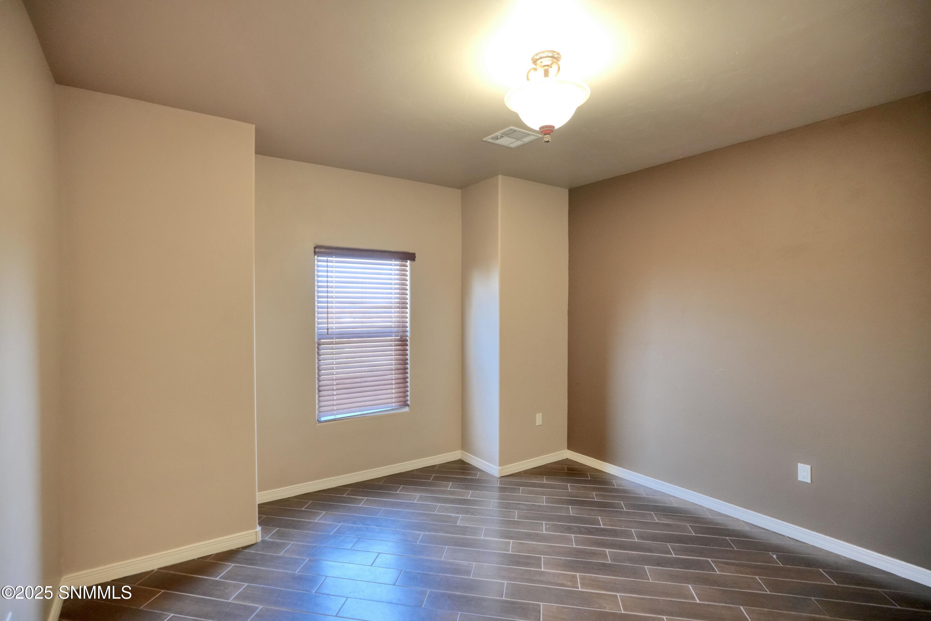 4303 Amarilla Arc Property Photo 16