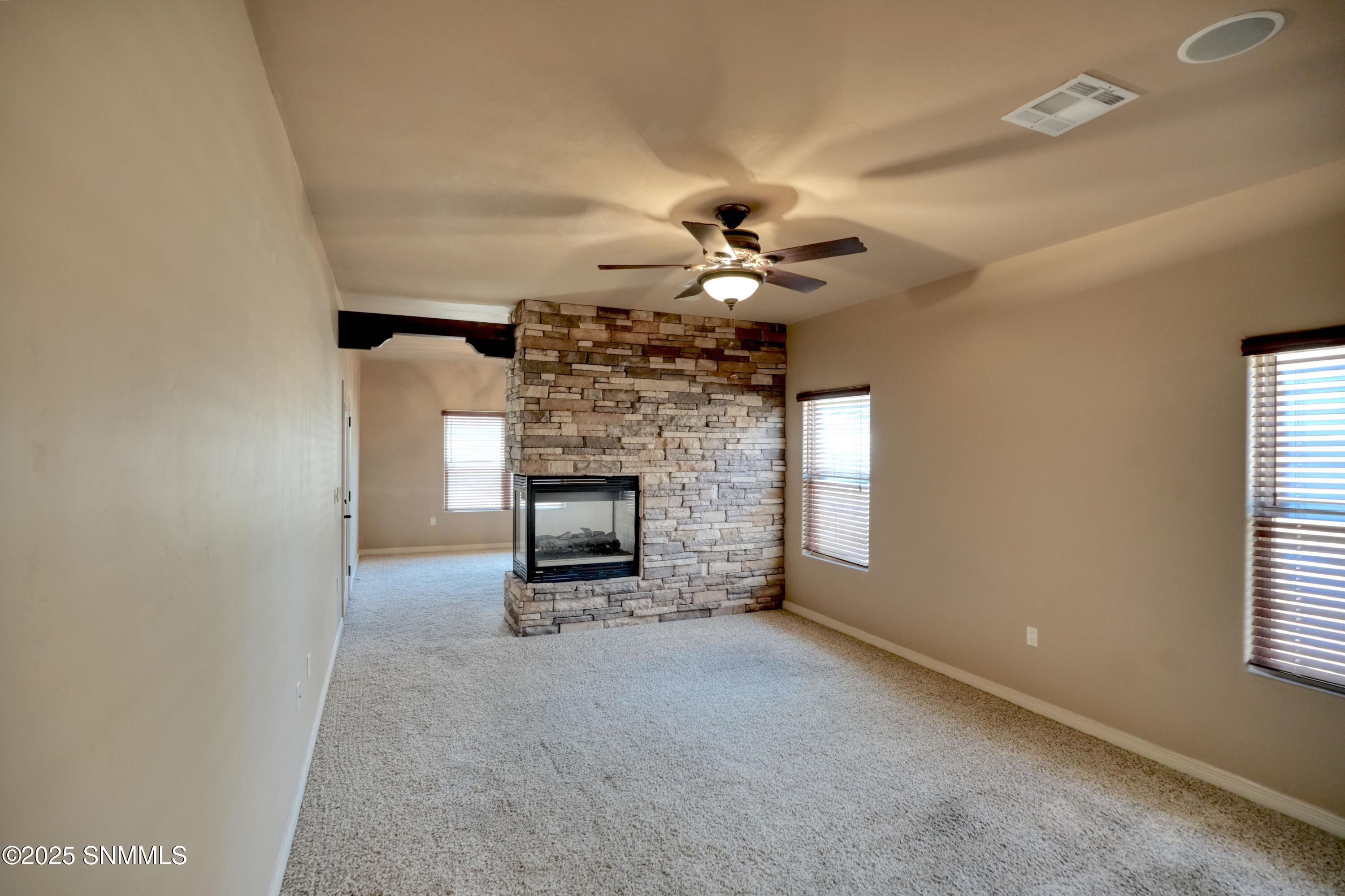 4303 Amarilla Arc Property Photo 25