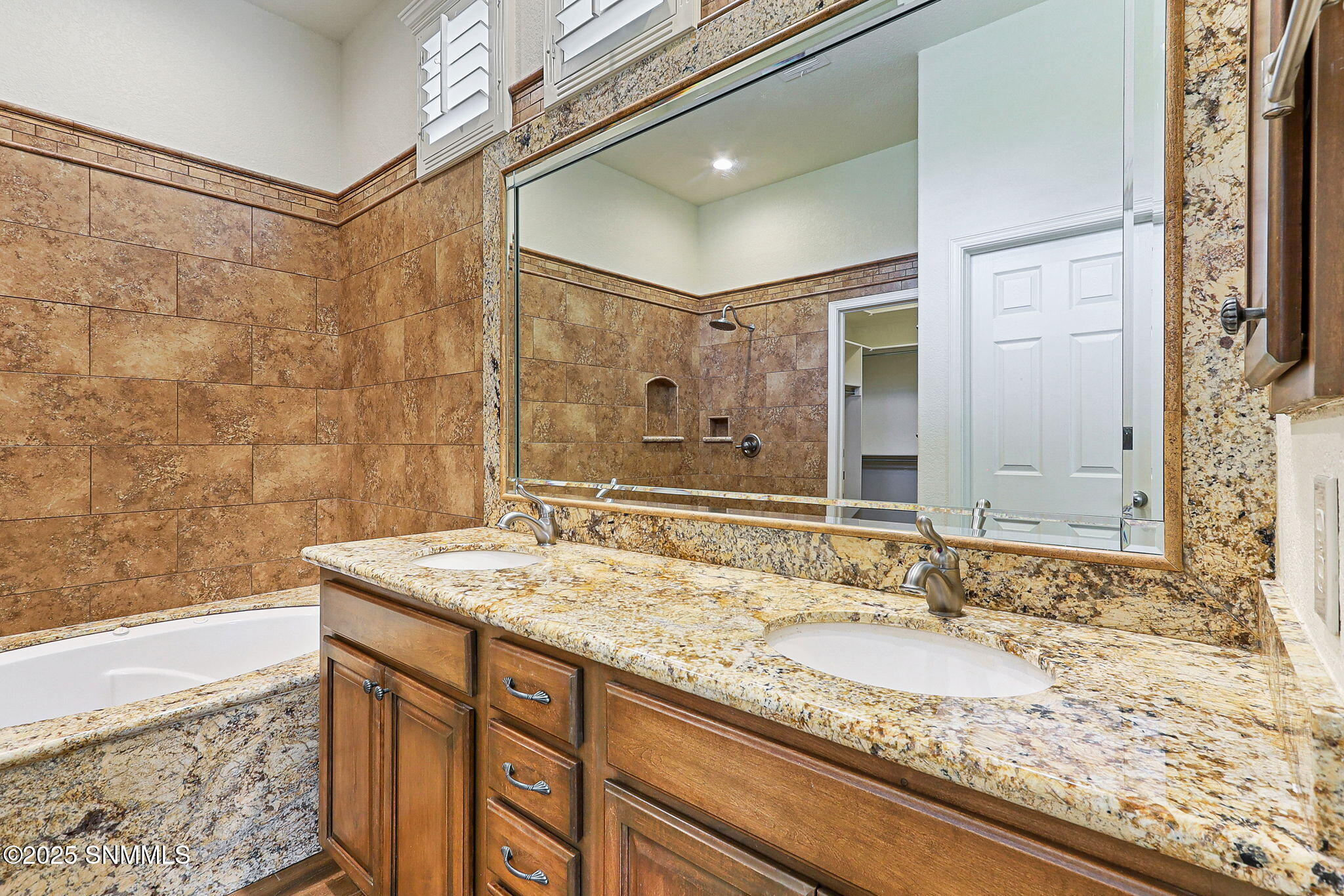 4203 Canterra Arc Property Photo 46
