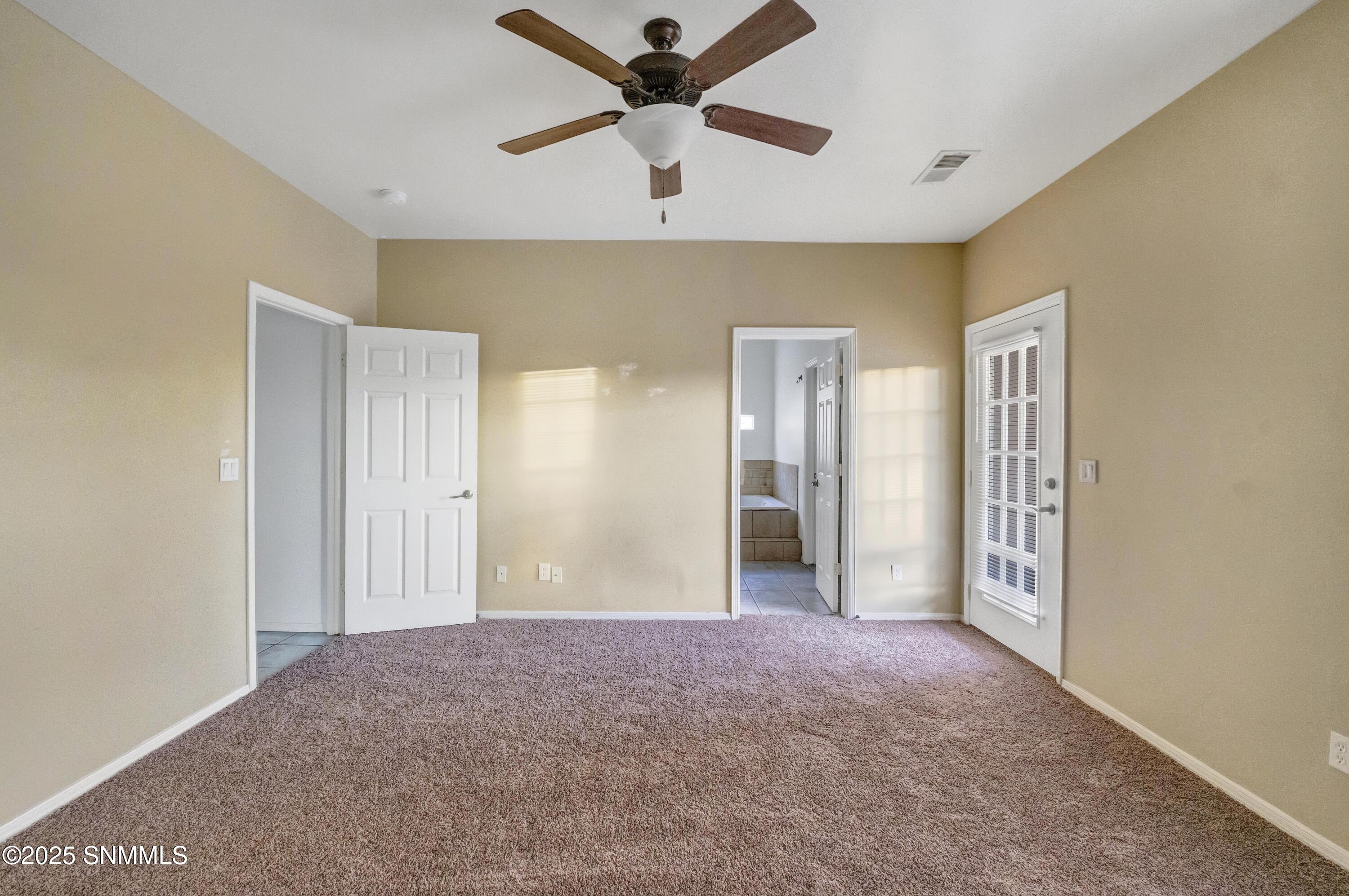 3523 Omaha Court Property Photo 14
