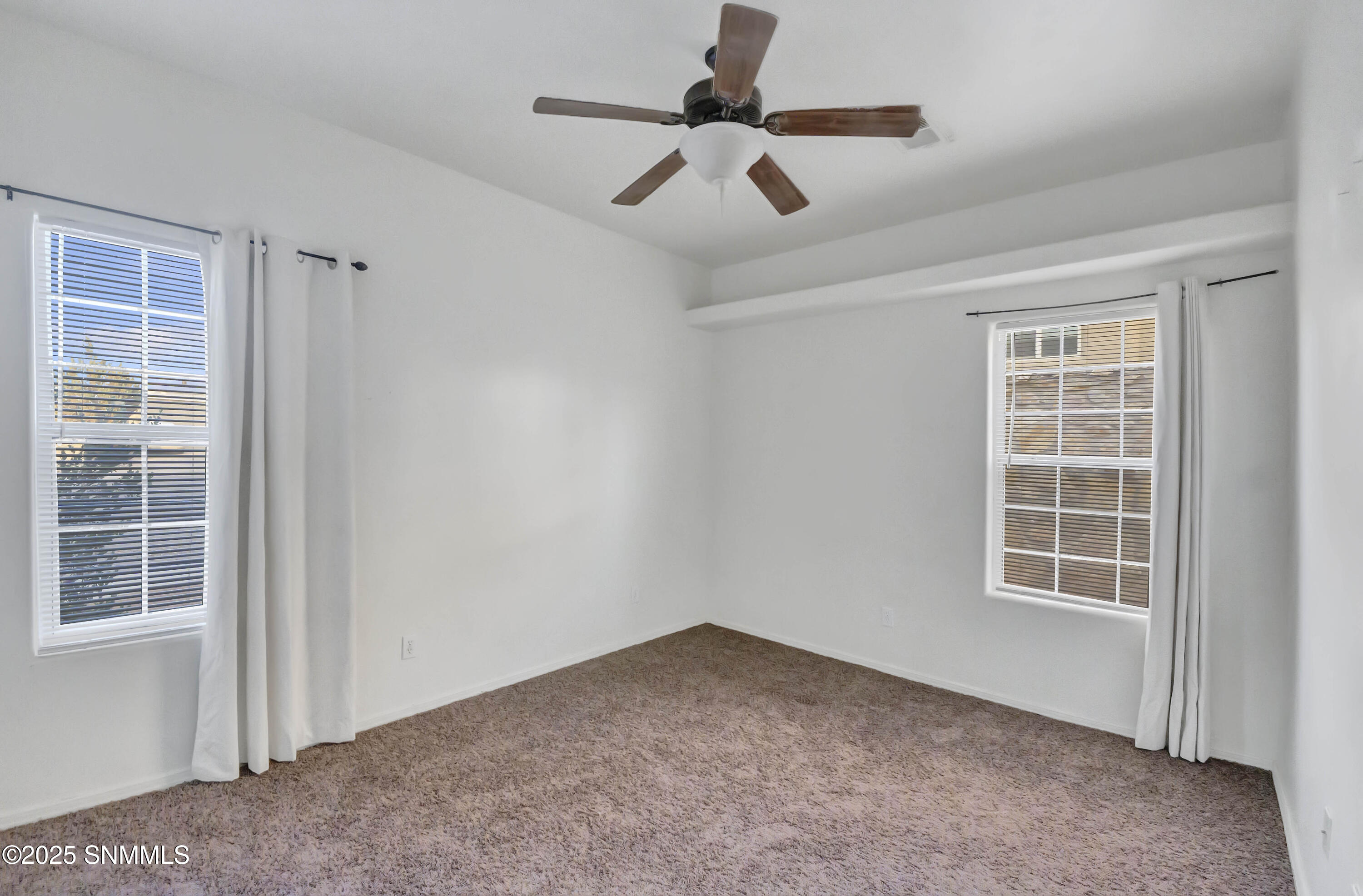 3523 Omaha Court Property Photo 23