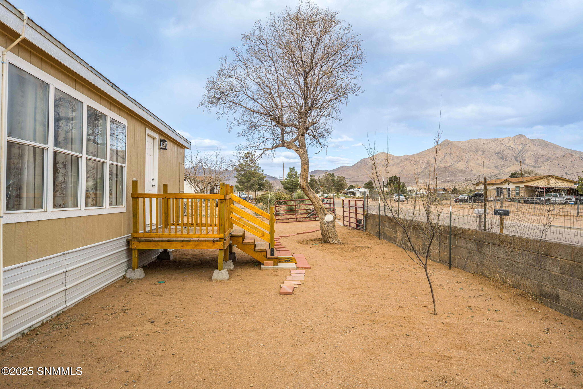 9605 Missile Lane Property Photo 28