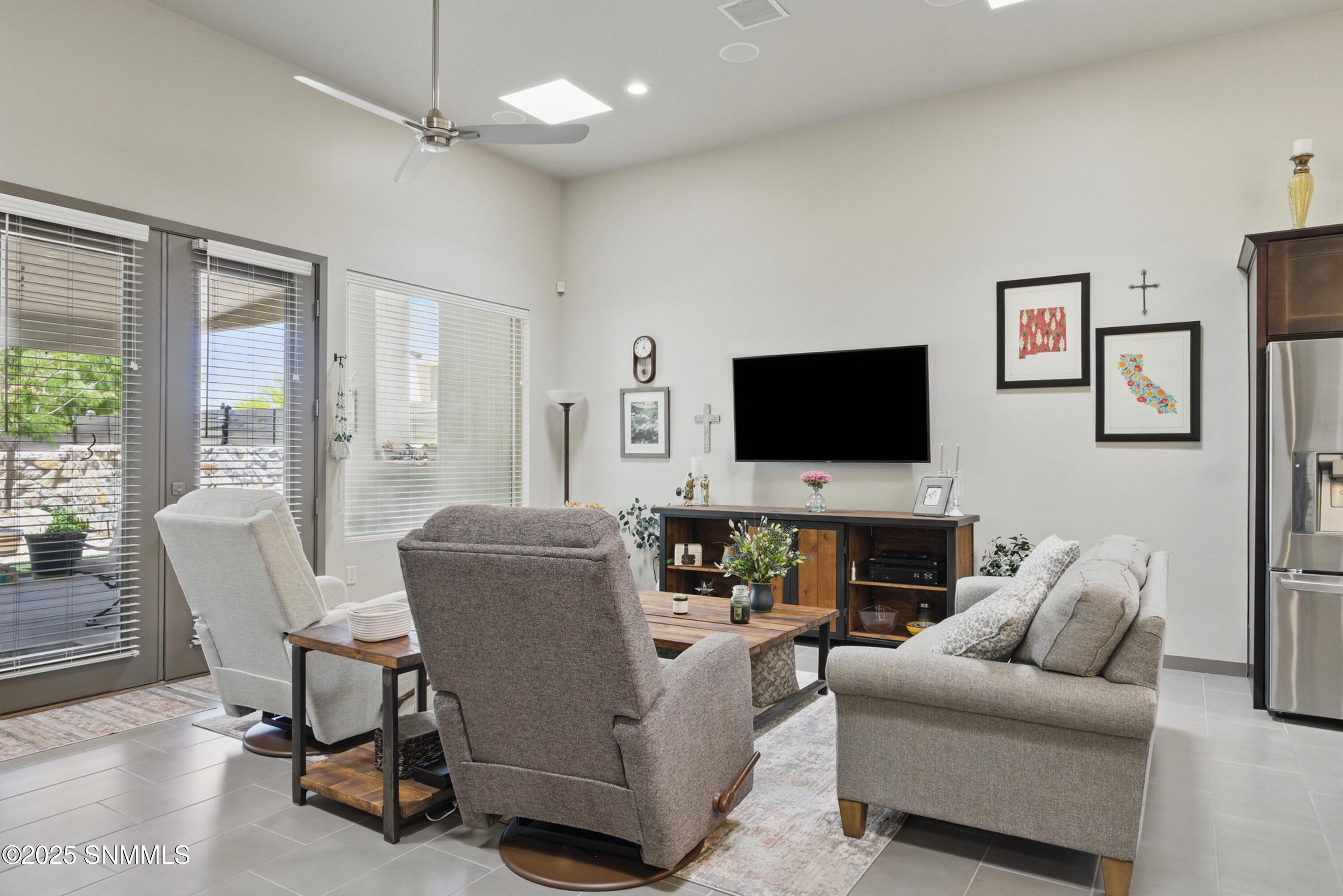 3747 Golden Echo Property Photo 11