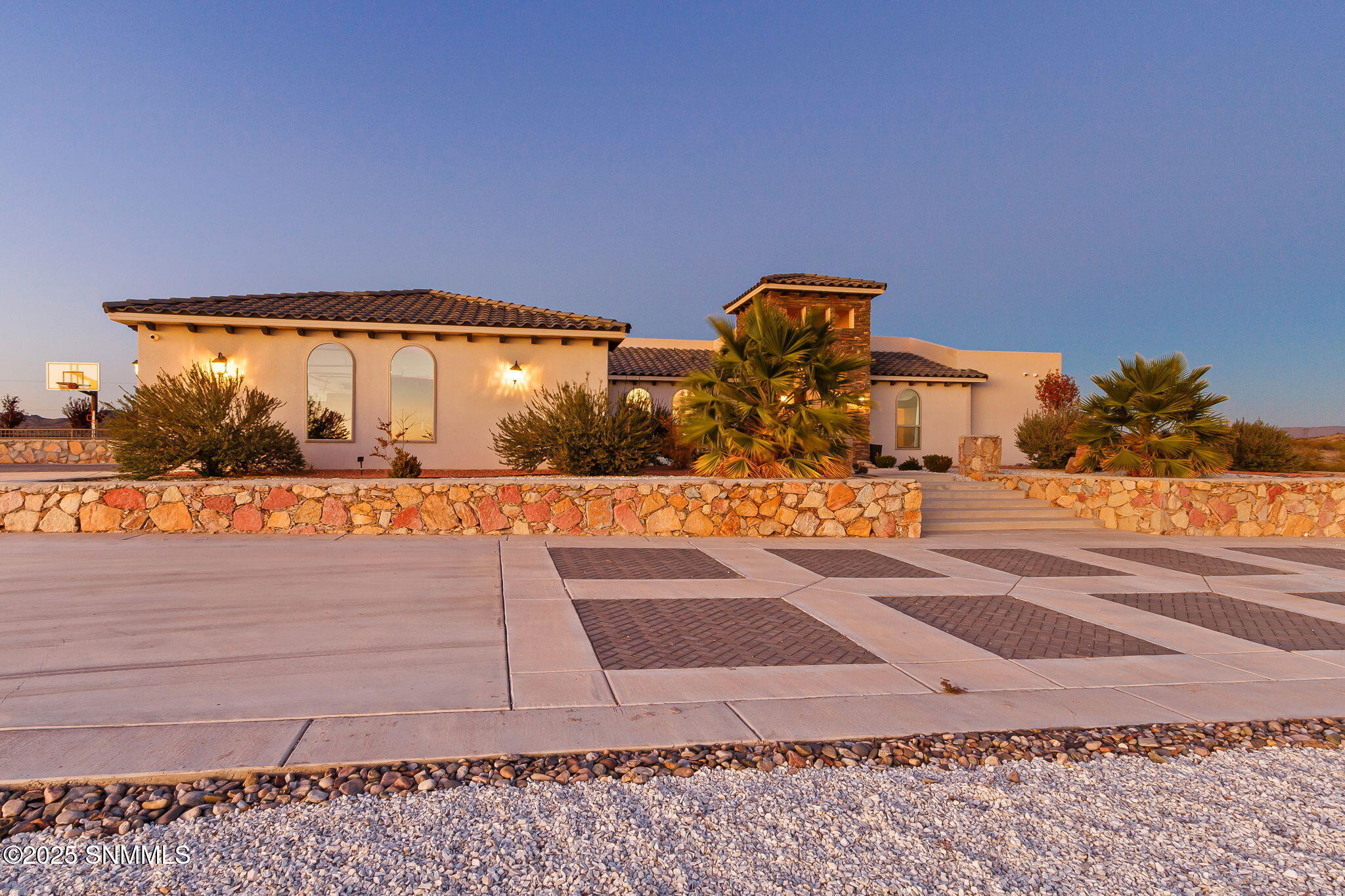2299 Guamis Property Photo 10