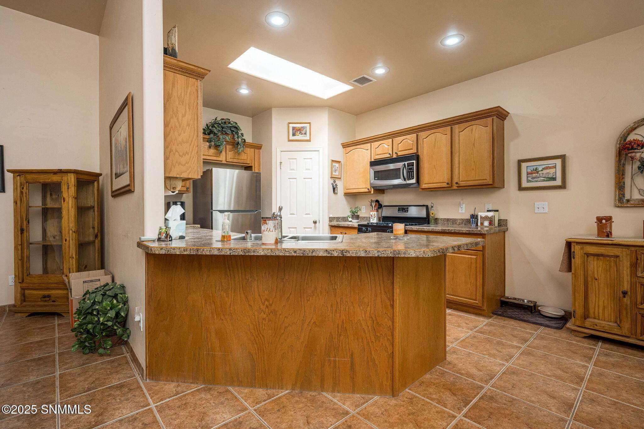 1155 Castile Court Property Photo 13