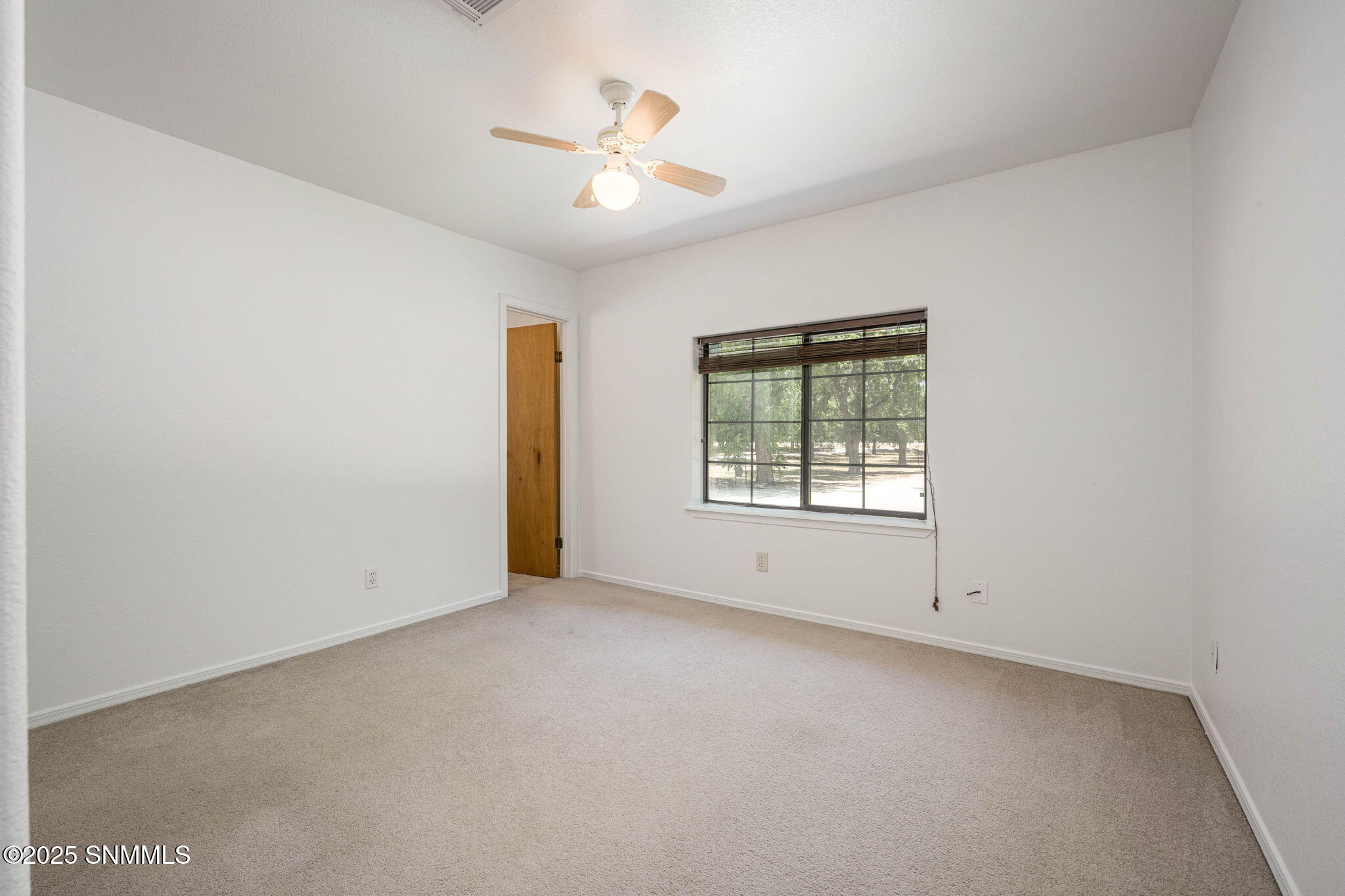 1810 S Fairacres Road Property Photo 32