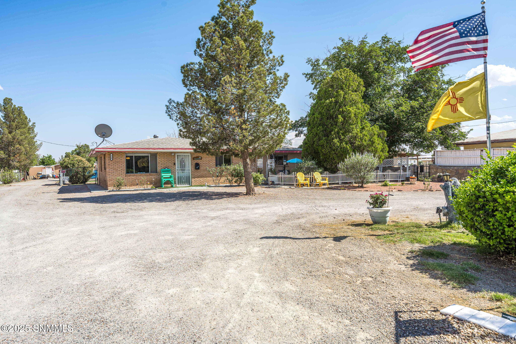 218 220 Hwy 228 Property Photo 2