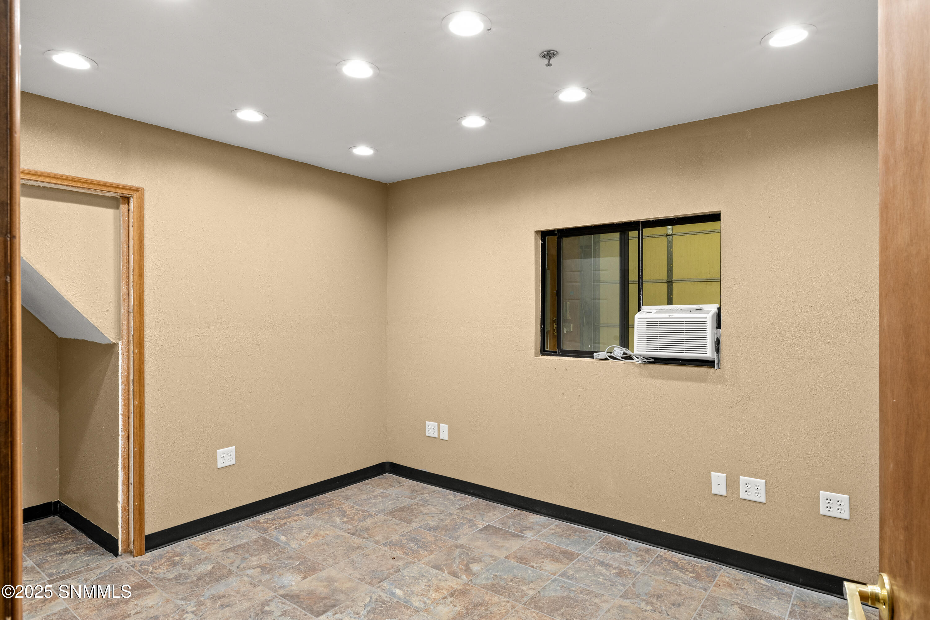 1581 Tecolote Trail Property Photo 46