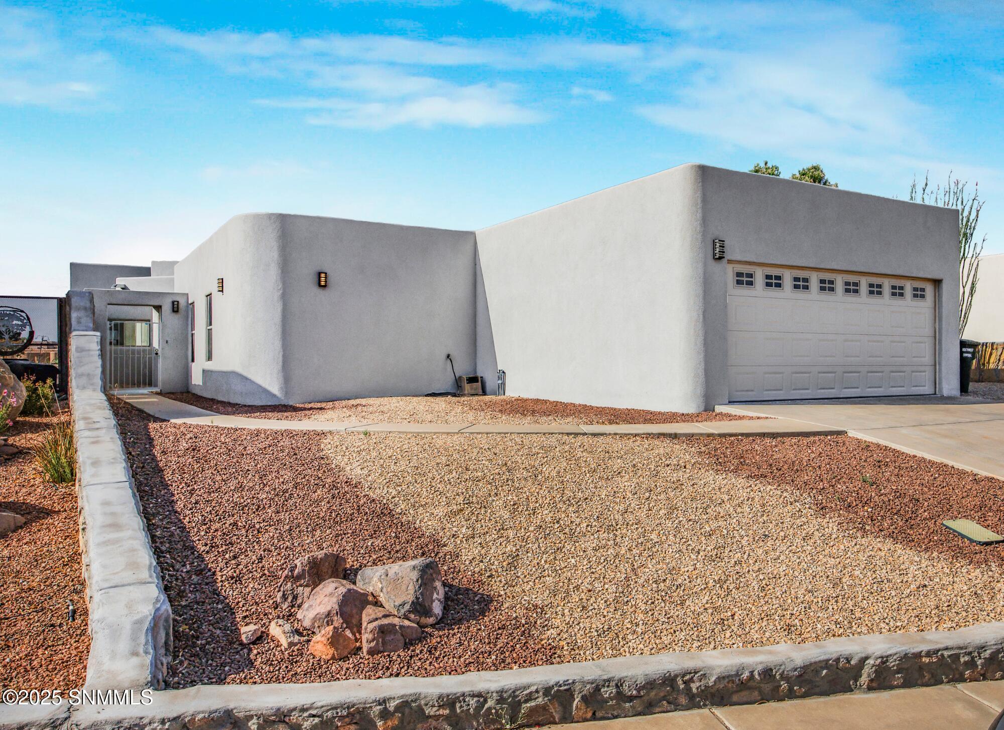 6912 Camino Nuevo Mejico Property Photo 1