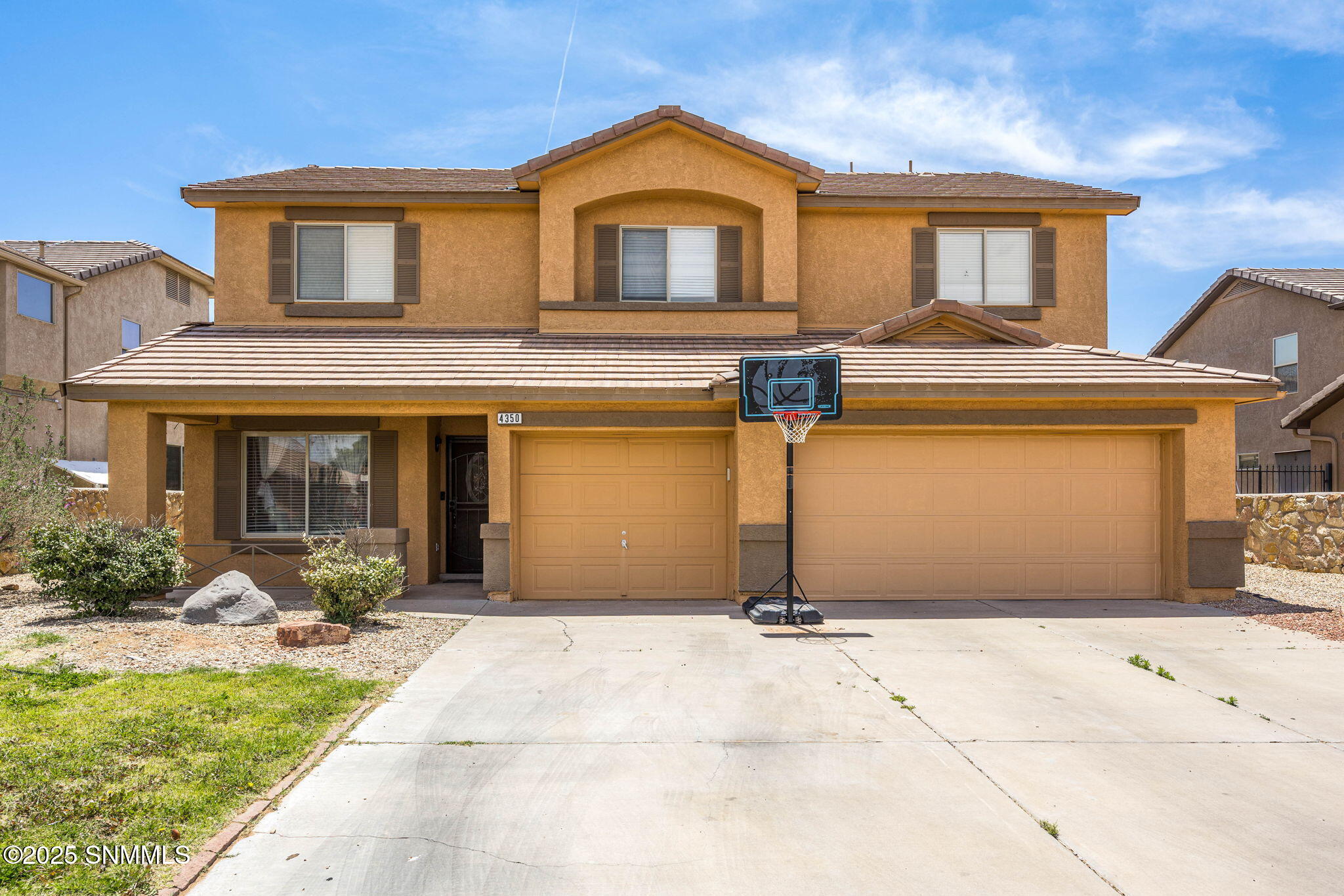 4350 Kachina Canyon Road Property Photo 2