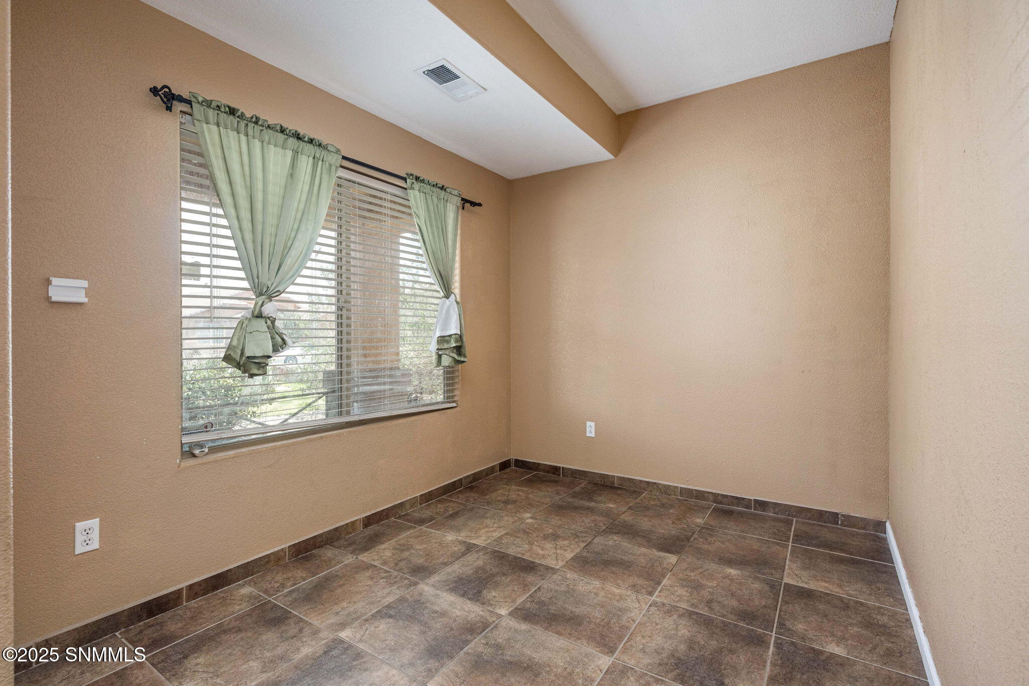 4350 Kachina Canyon Road Property Photo 15