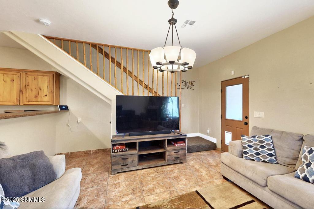 272 Wall Avenue Property Photo 13