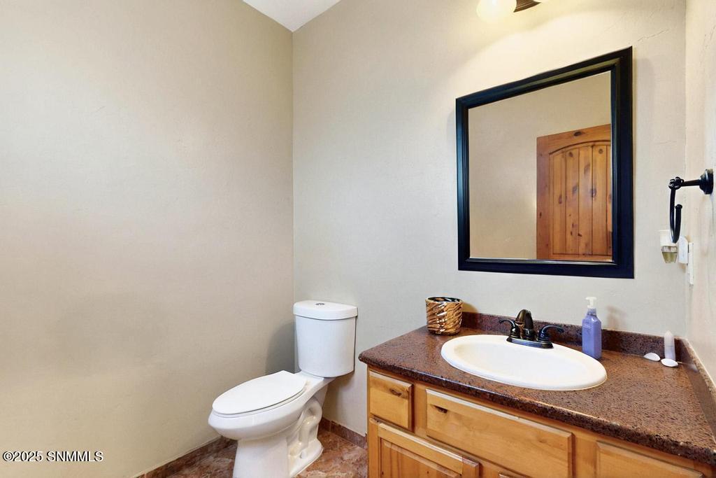 272 Wall Avenue Property Photo 17
