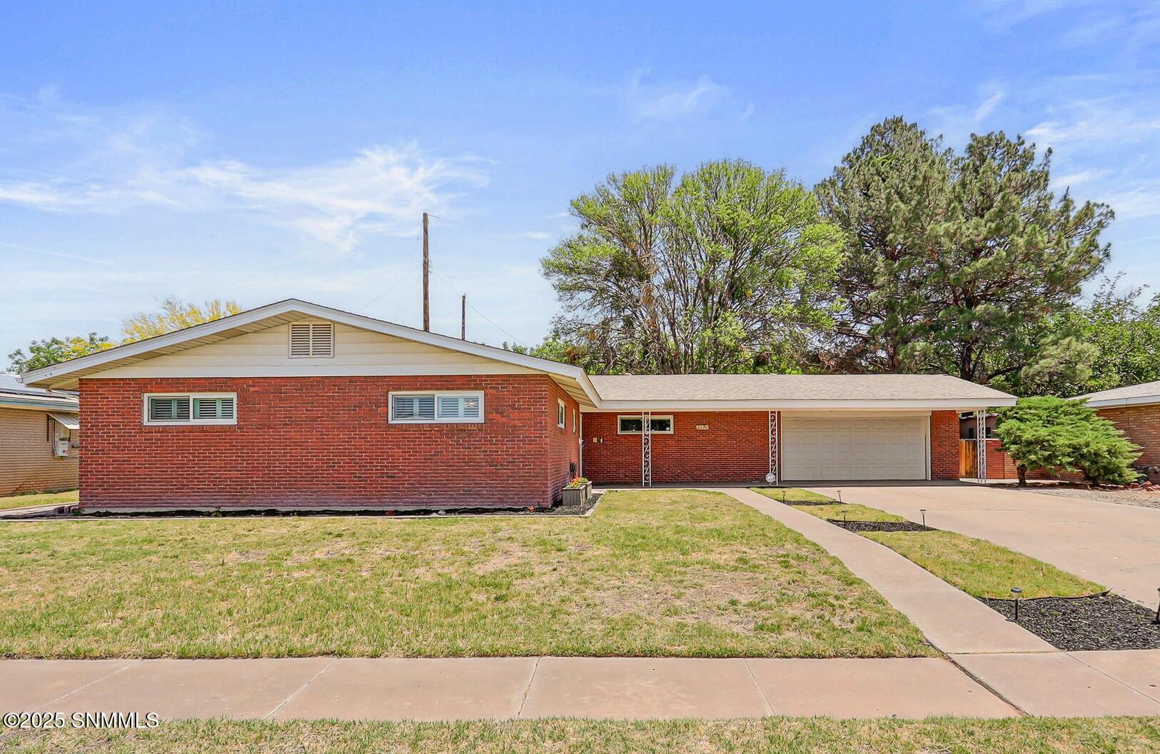 2270 Rosedale Drive Property Photo 1