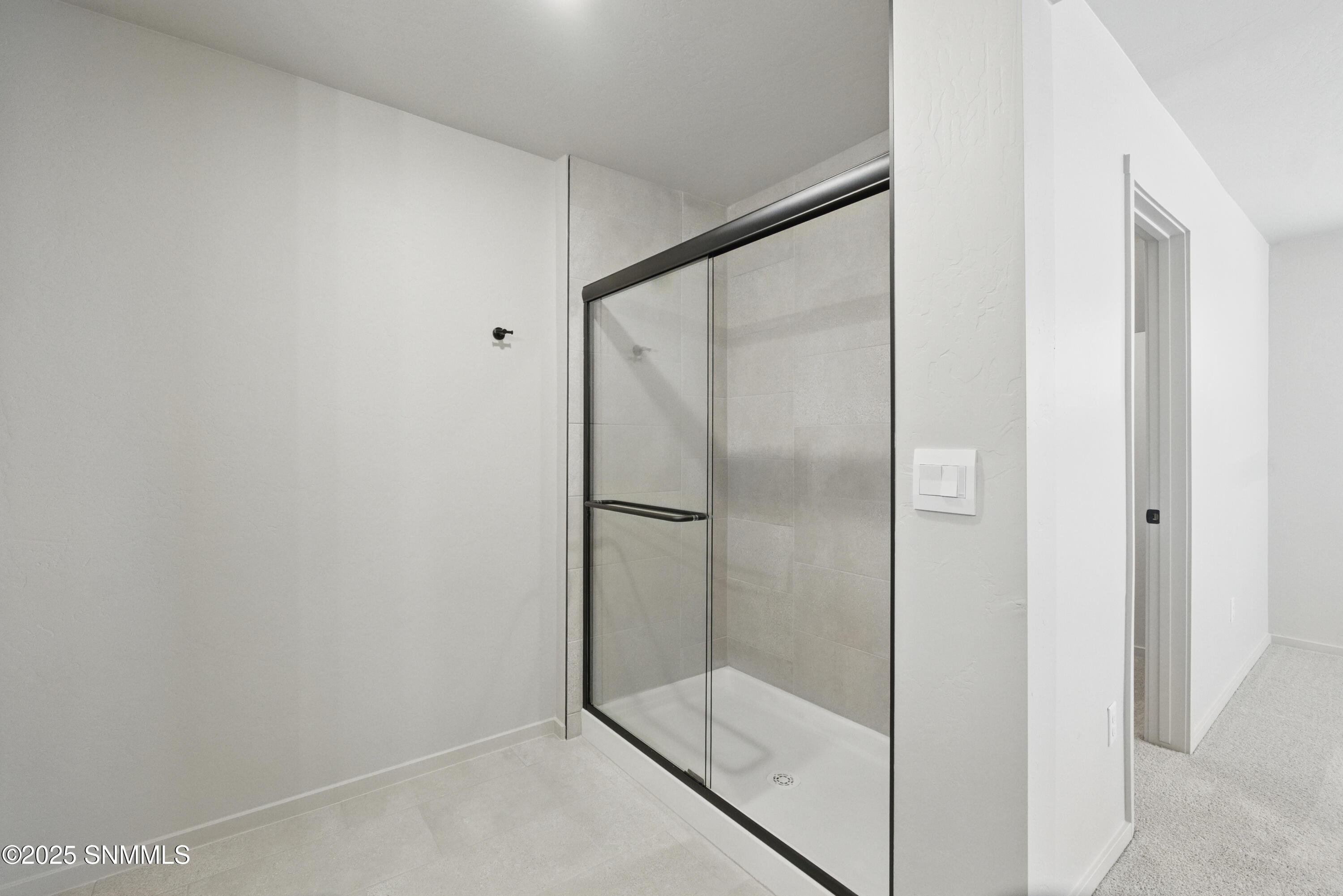 6118 San Xavier Street Property Photo 8