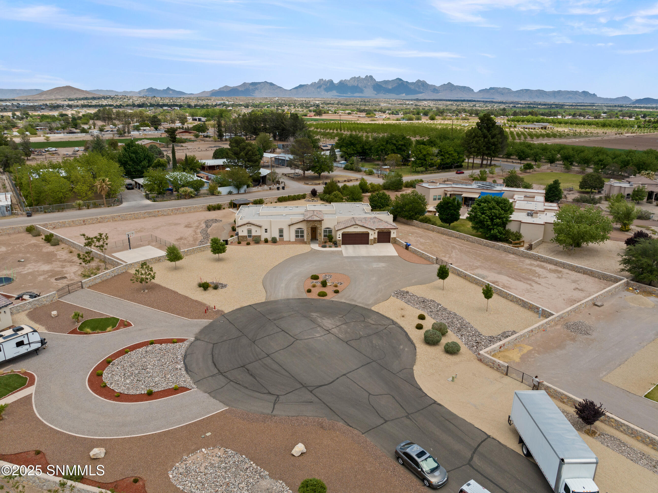 1125 Cactus Wren Court Property Photo 5