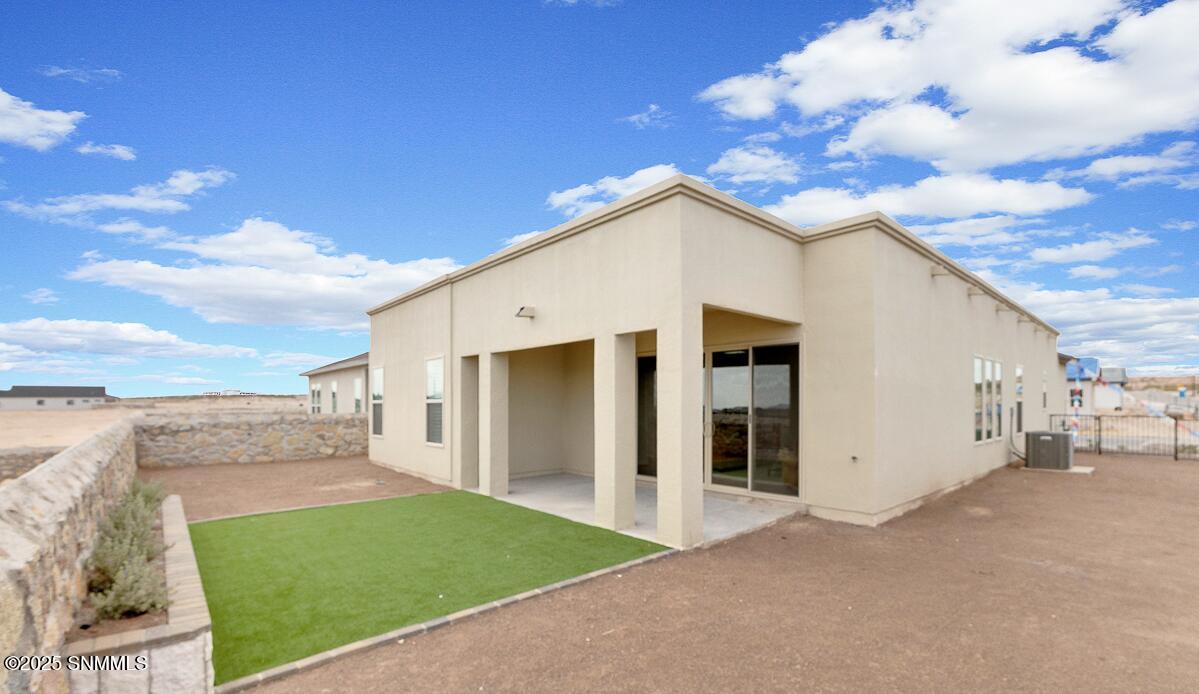 6071 Cumin Park Street Property Photo 12