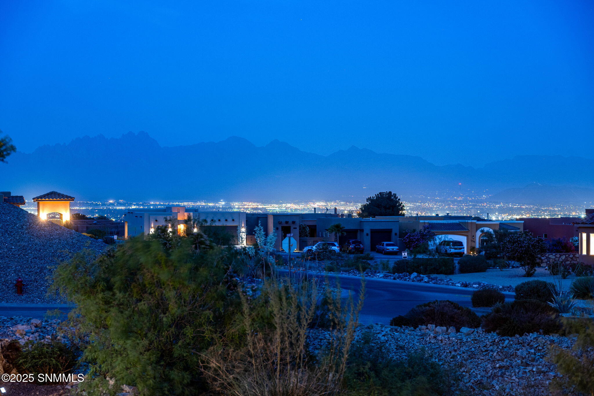 8095 Renoir Loop Property Photo 6