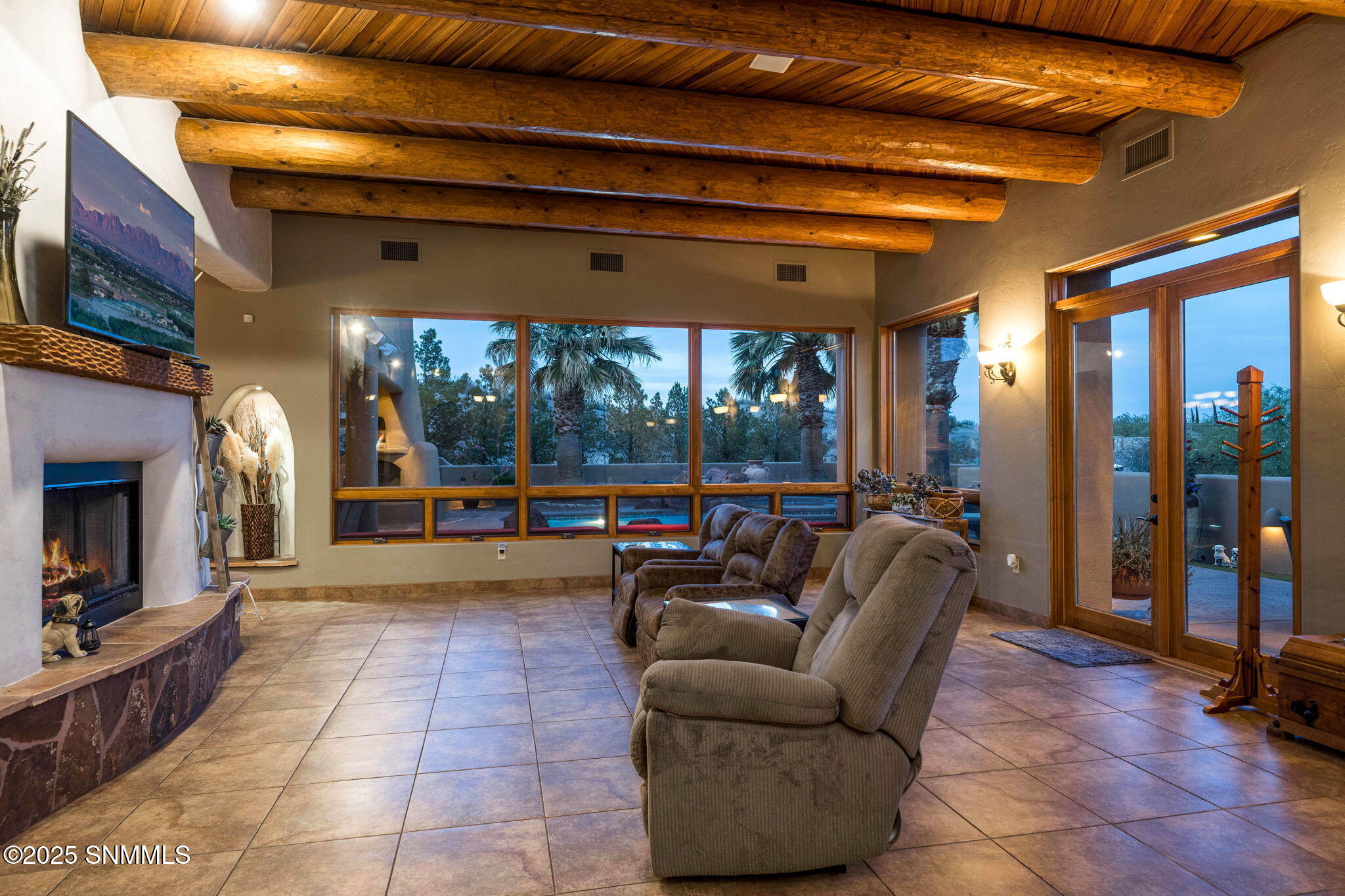 8095 Renoir Loop Property Photo 10
