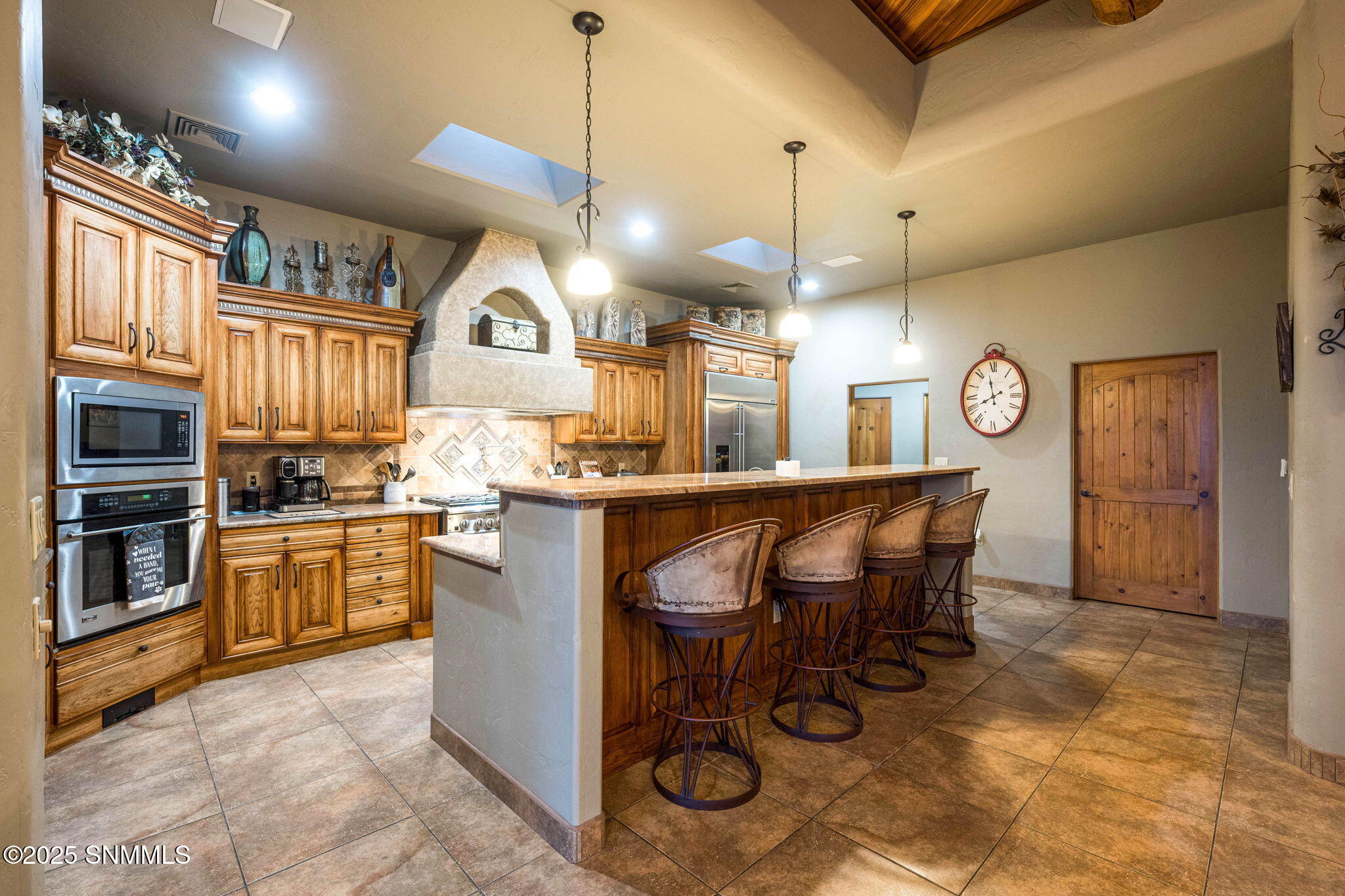 8095 Renoir Loop Property Photo 16