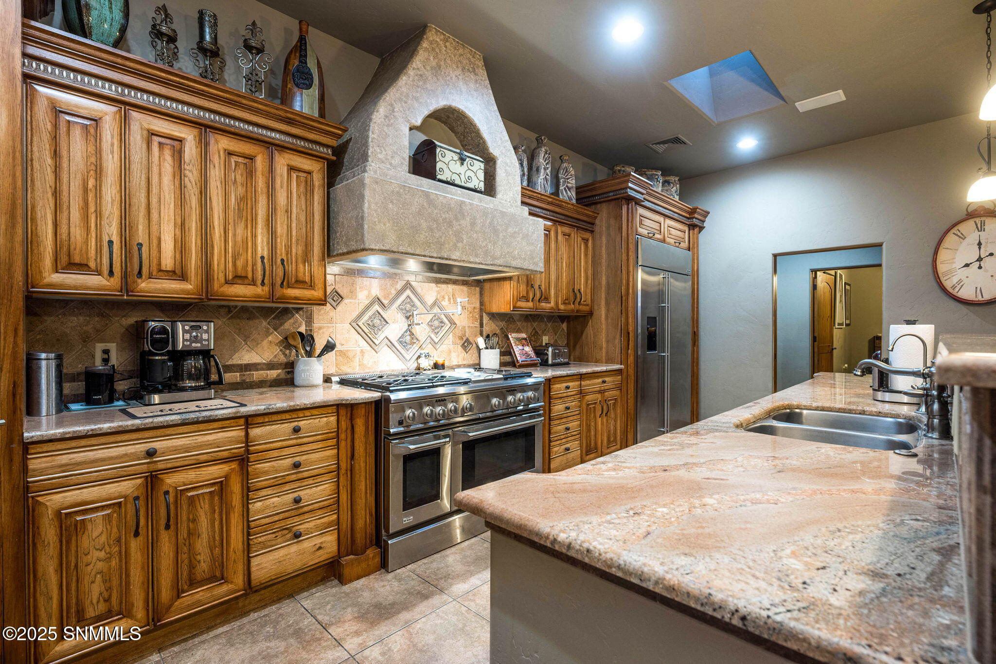 8095 Renoir Loop Property Photo 18