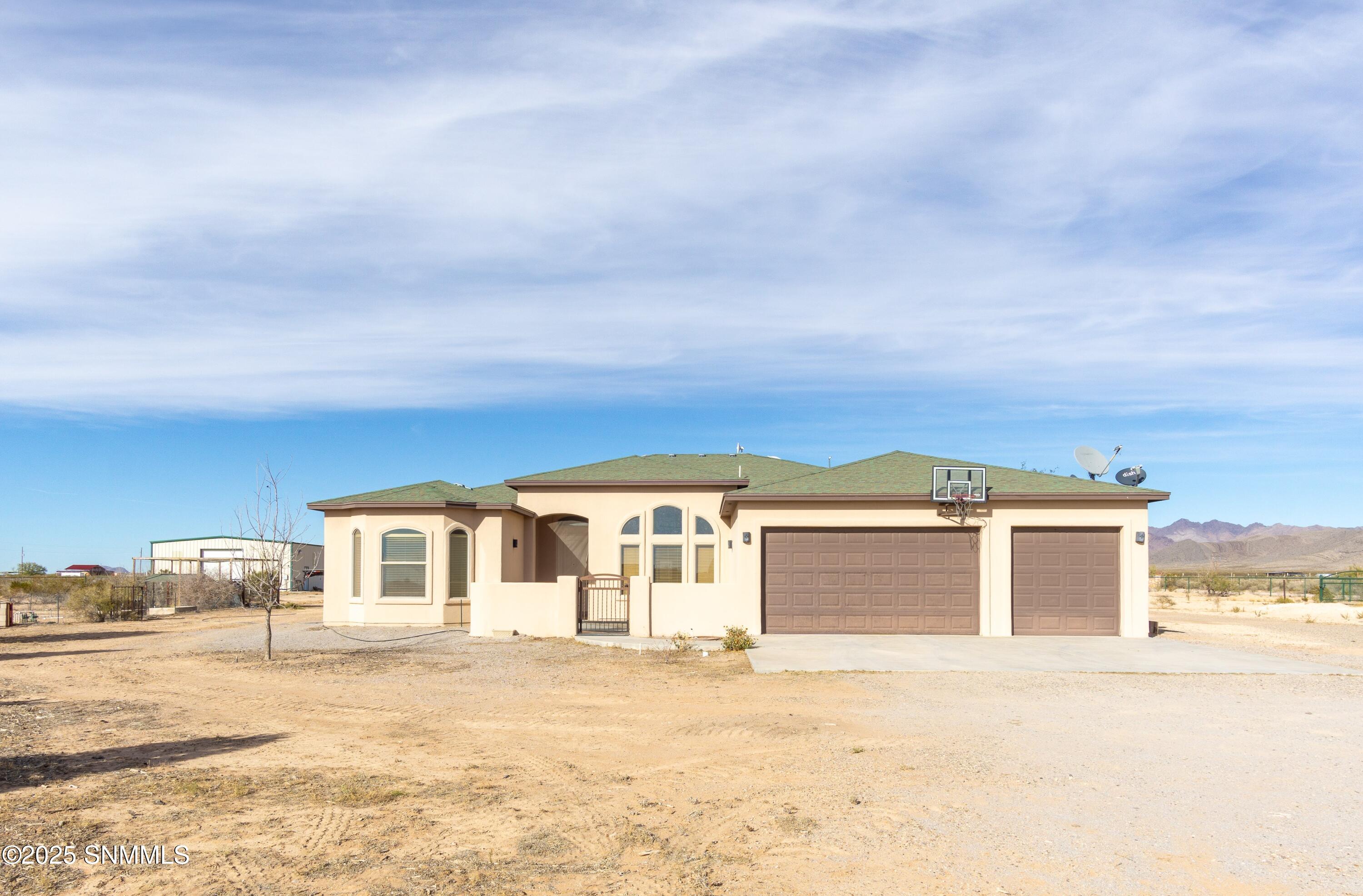 229 Vista Del Rey Drive Property Photo 1