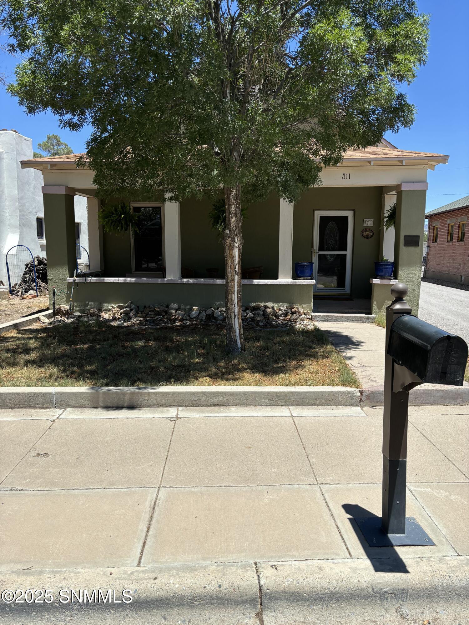 311 S Miranda Street Property Photo 1