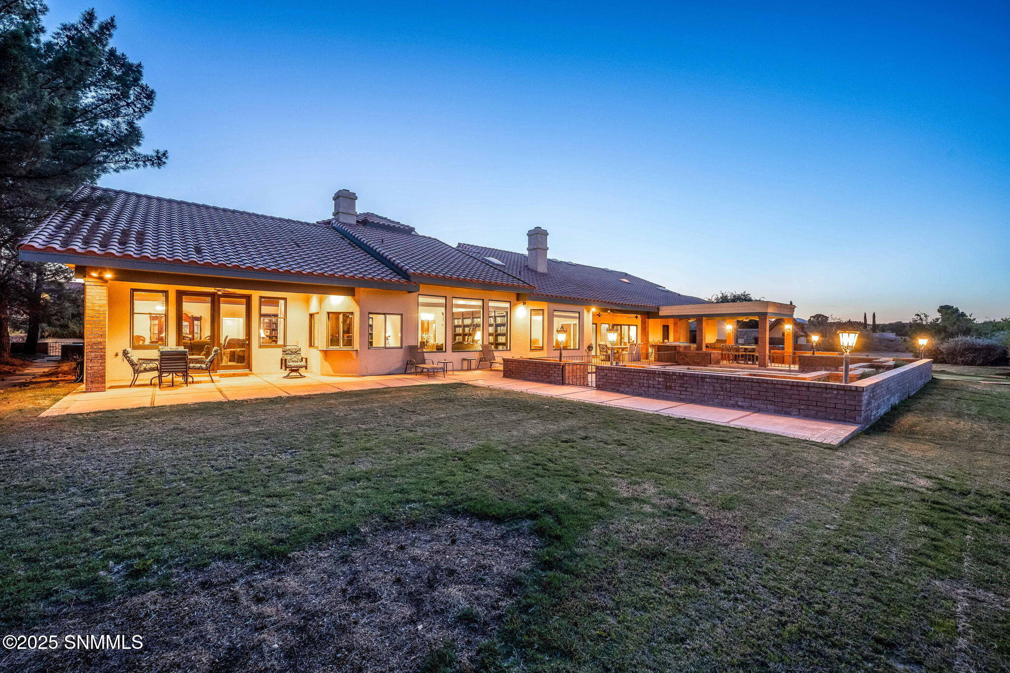 6652 Vista Hermosa Property Photo 1