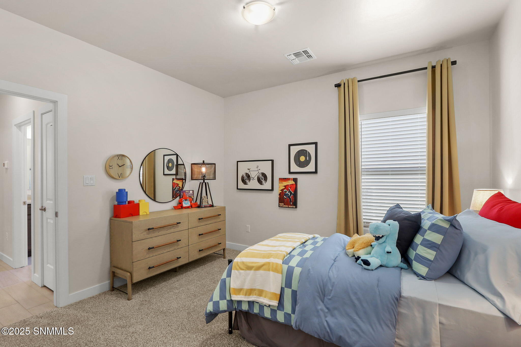2628 Silver Hawk Avenue Property Photo 11
