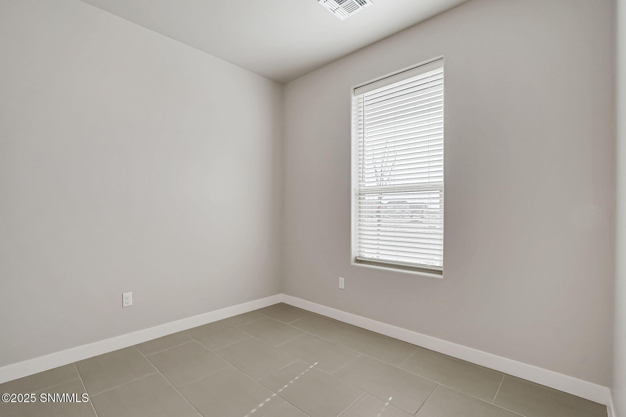 3032 San Jenaro Drive Property Photo 3