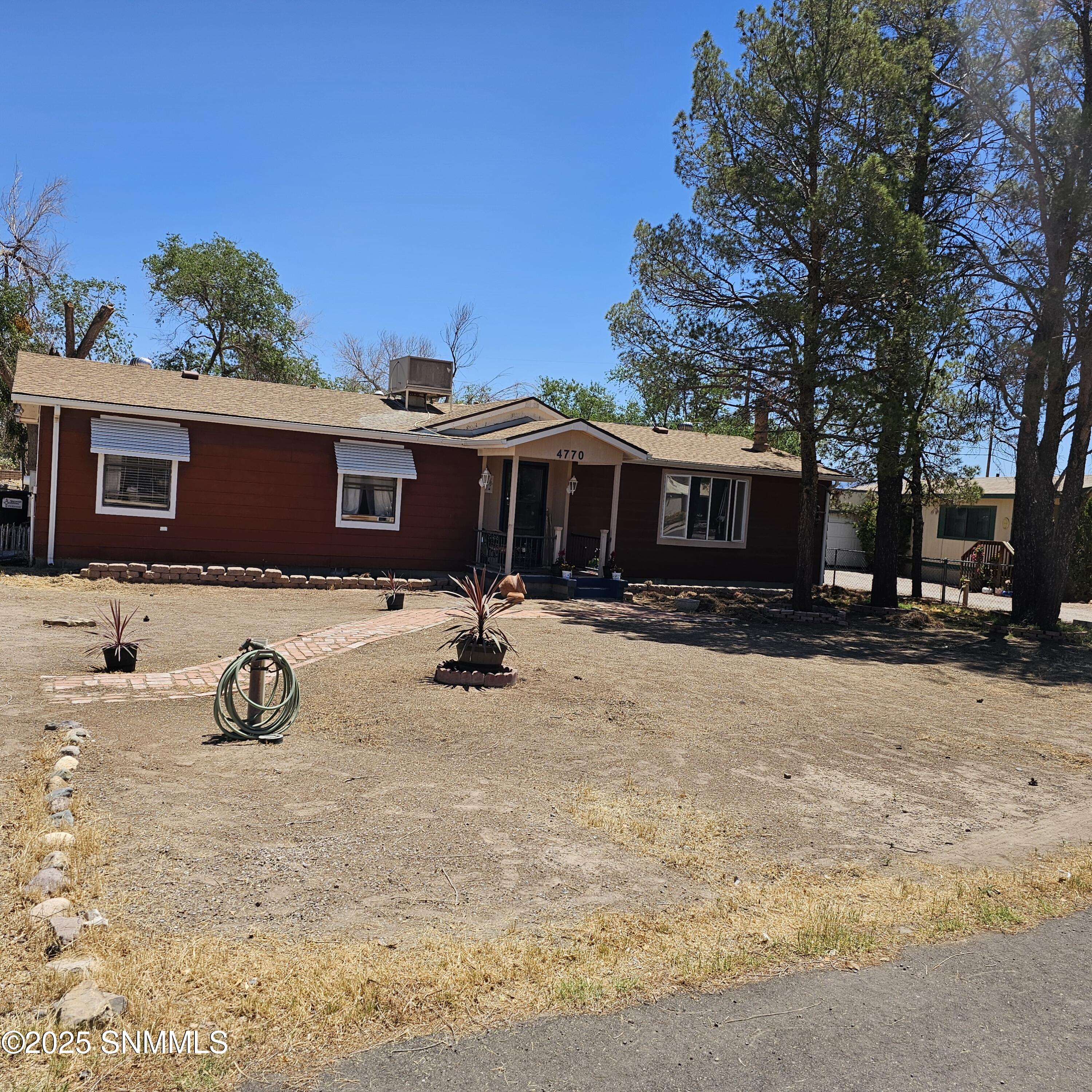 4770 Country Place Property Photo 1