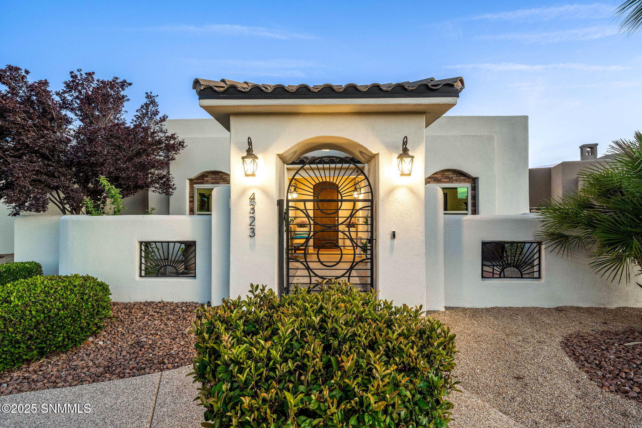 4323 Santa Lucia Arc Property Photo 3