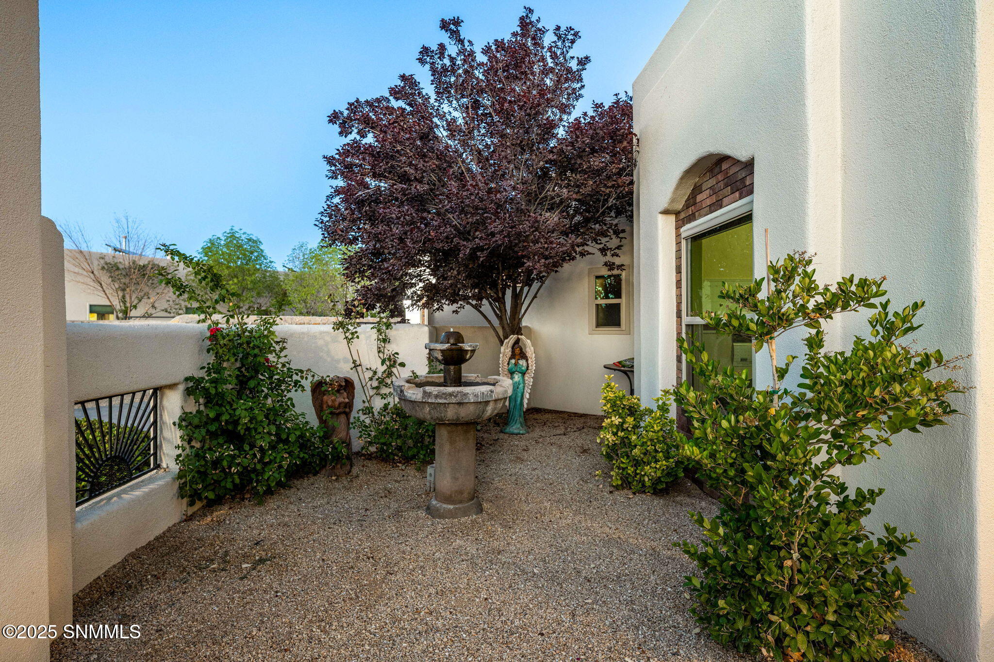 4323 Santa Lucia Arc Property Photo 6