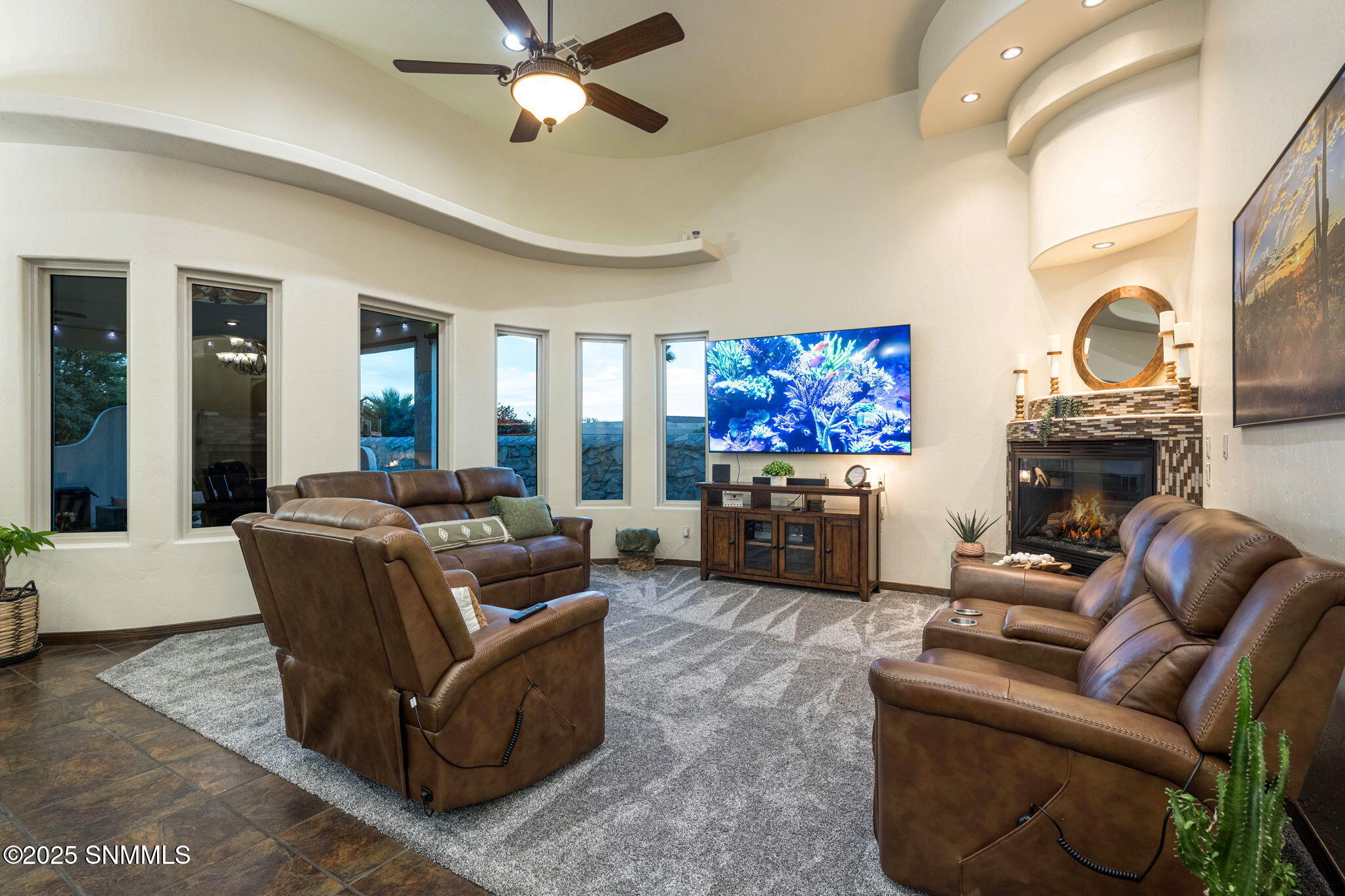 4323 Santa Lucia Arc Property Photo 12