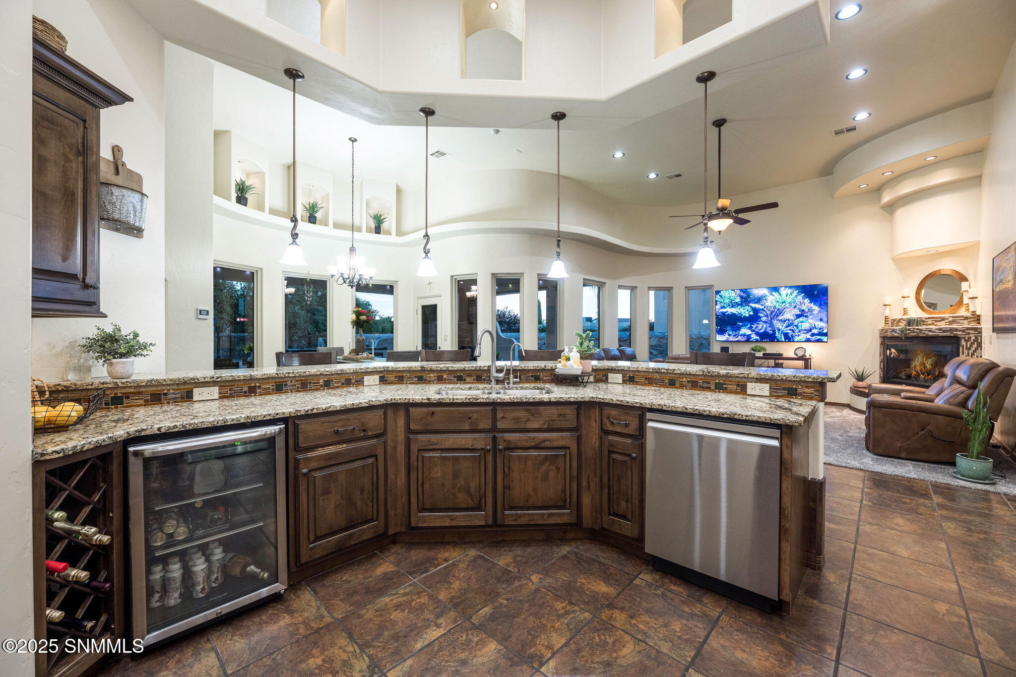 4323 Santa Lucia Arc Property Photo 19