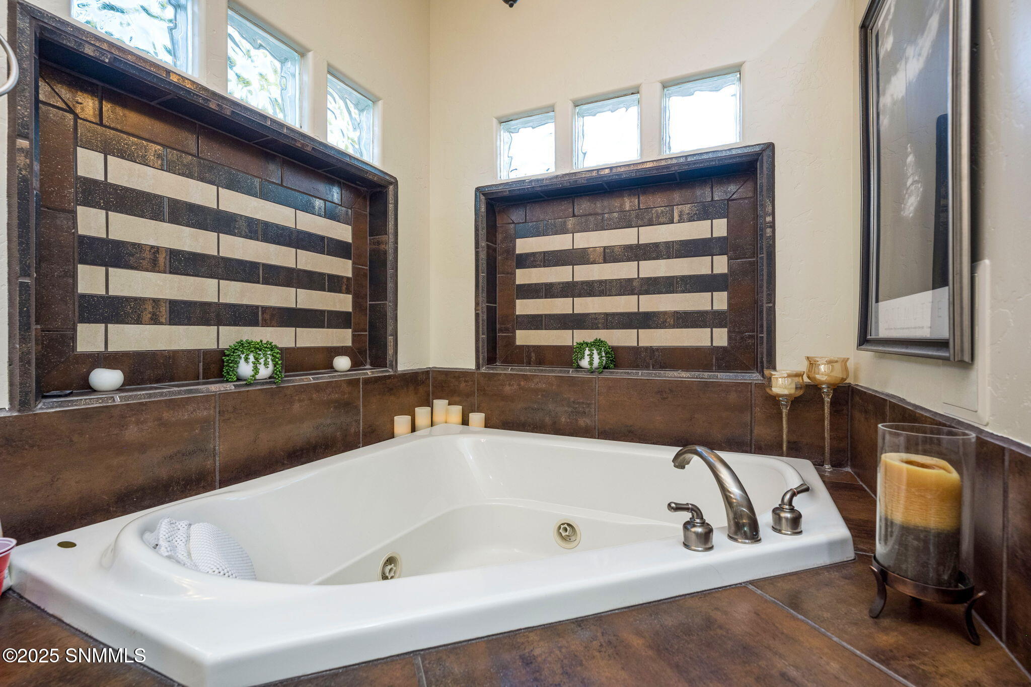 4323 Santa Lucia Arc Property Photo 34