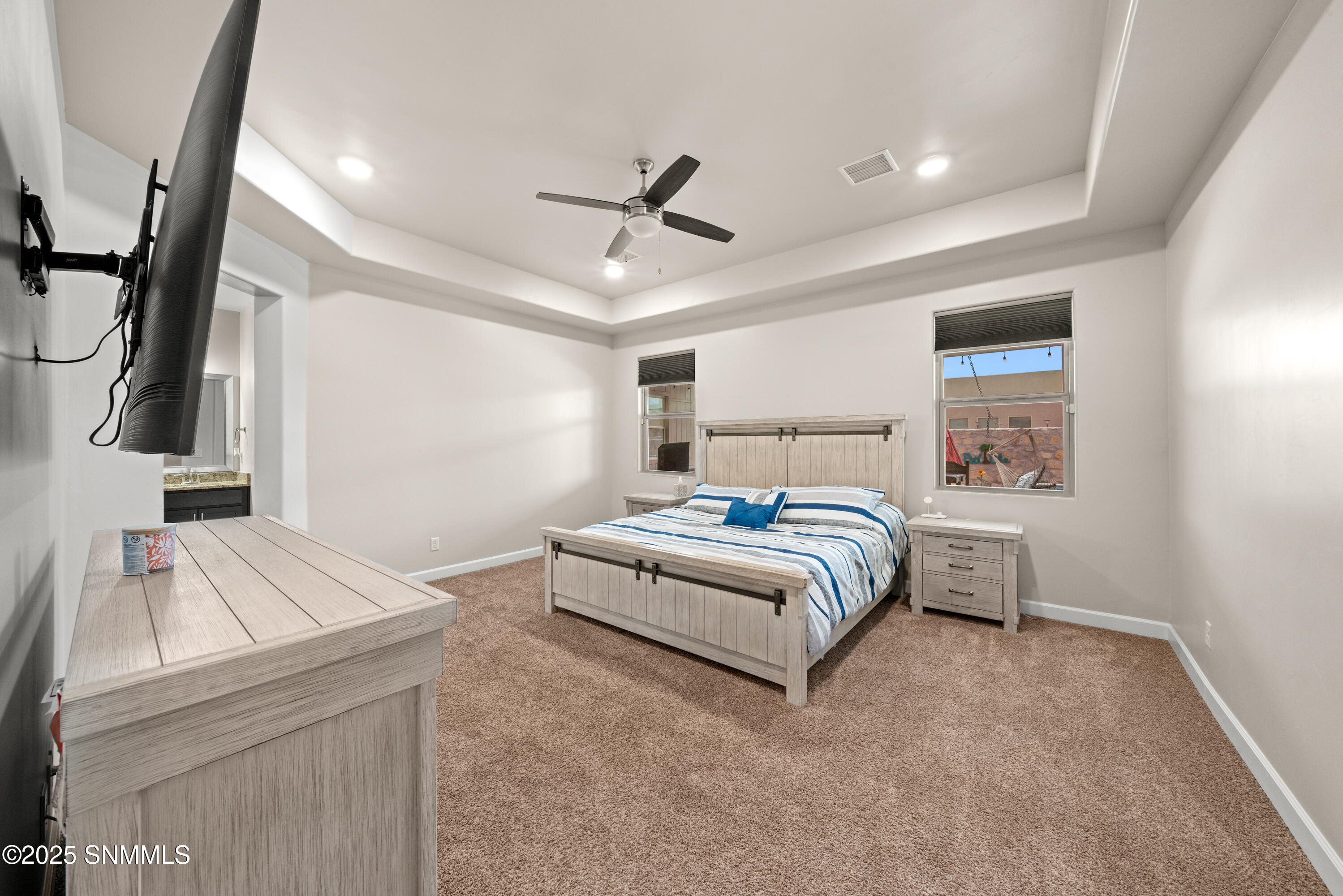 380 Leghorn Property Photo 28