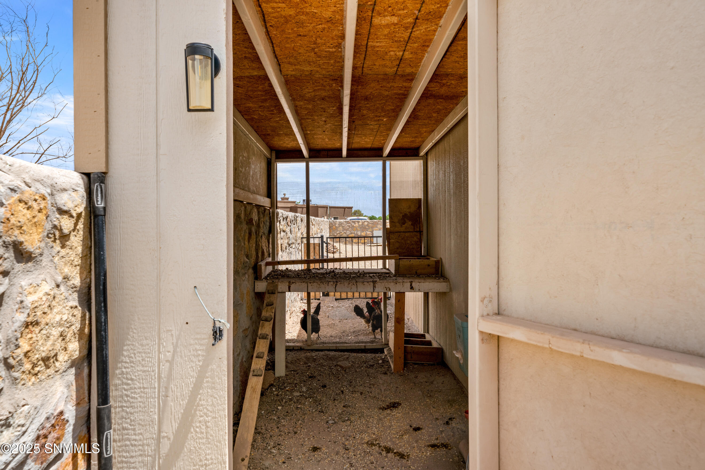 380 Leghorn Property Photo 46