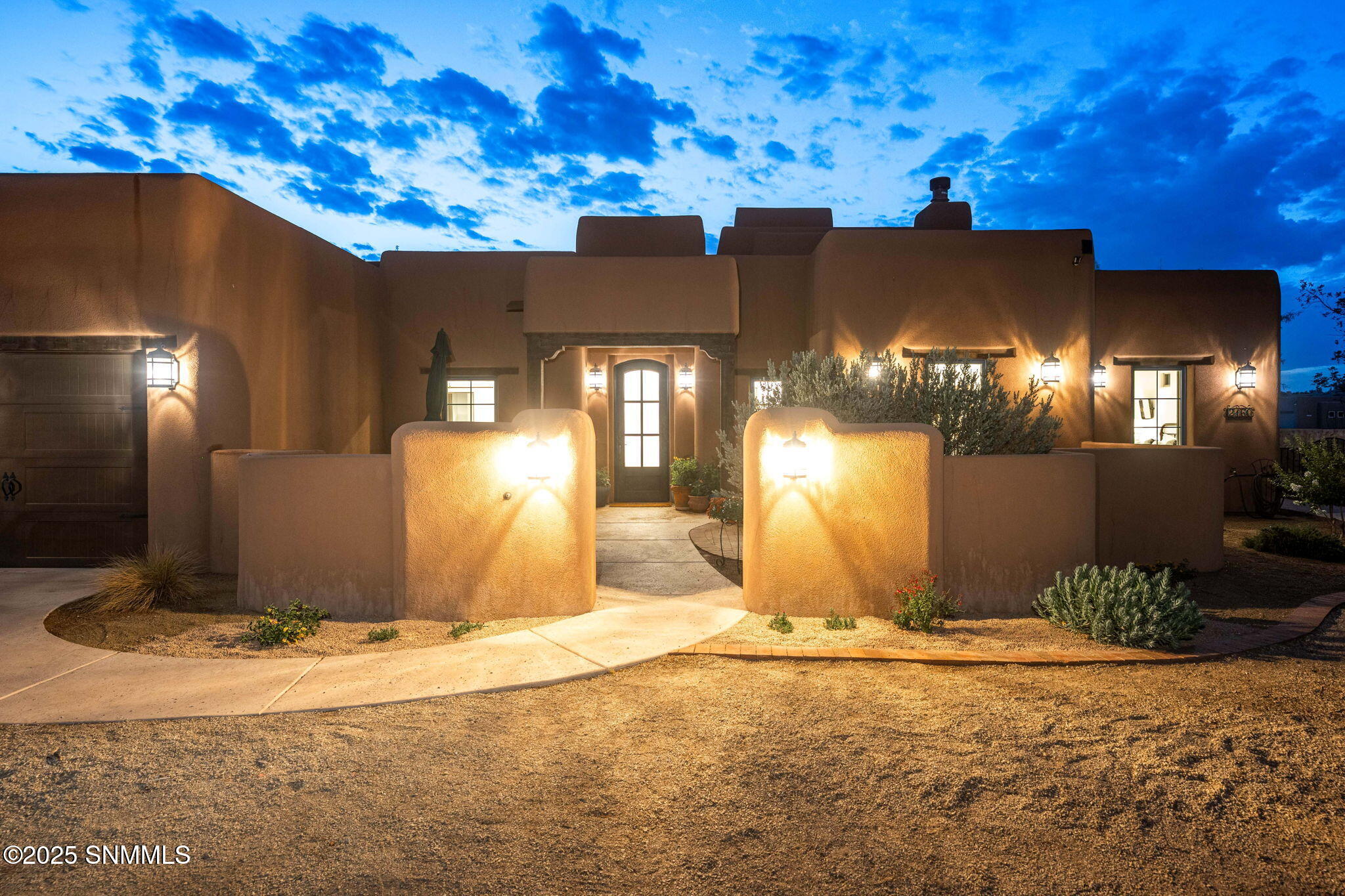 2160 Calle Del Norte Property Photo 2