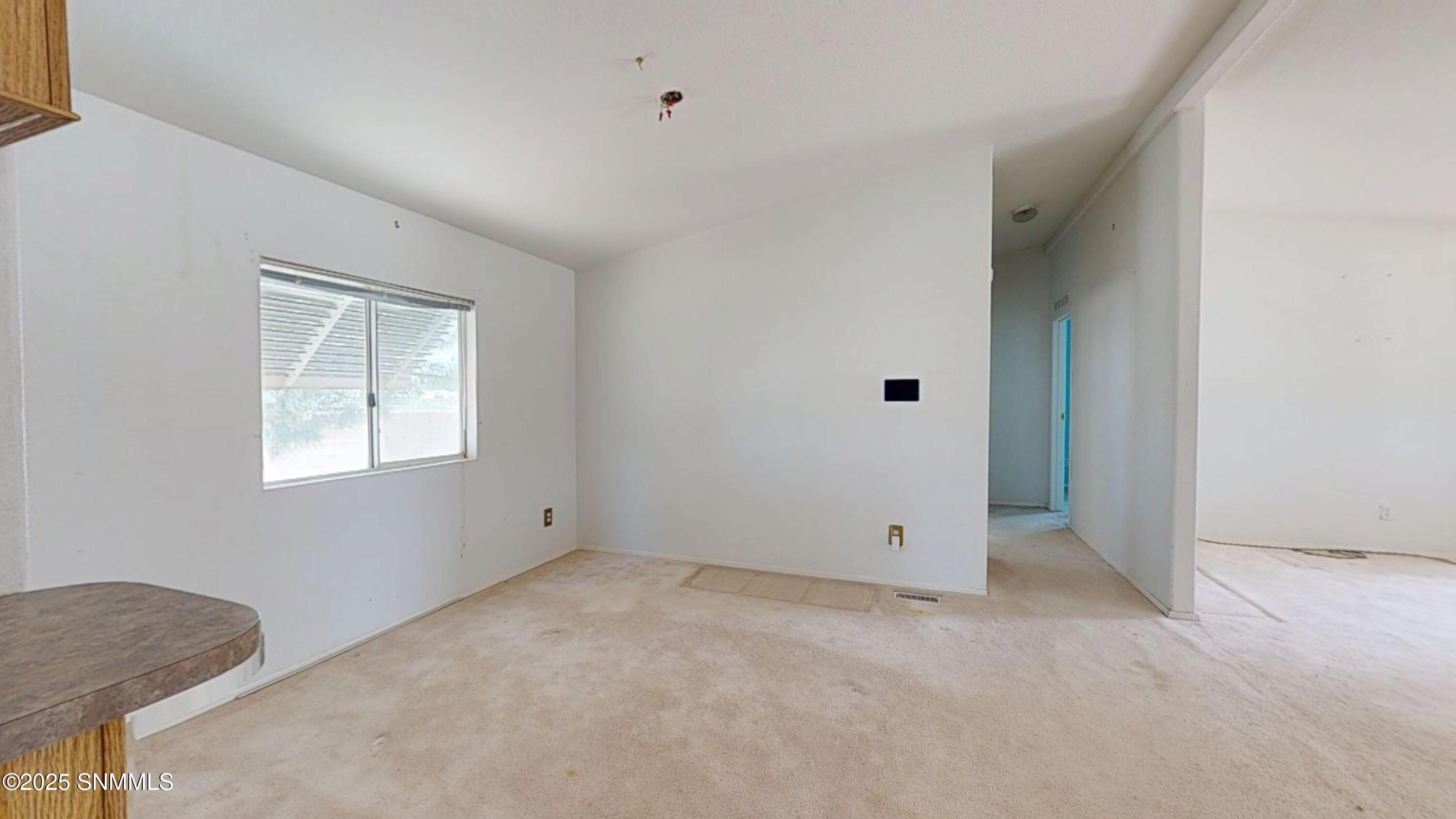 2603 Endeavour Avenue Property Photo 8