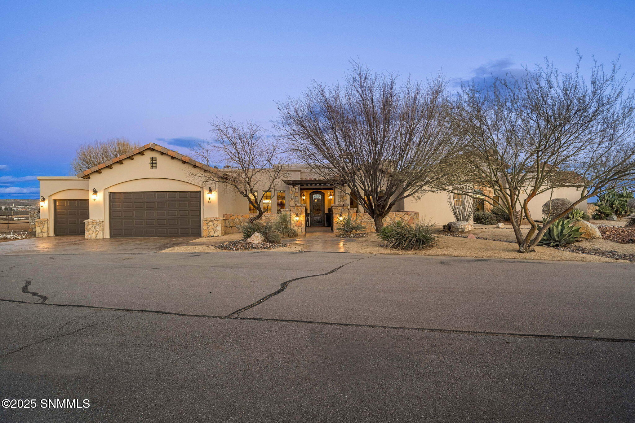 38 Springfield Drive Property Photo